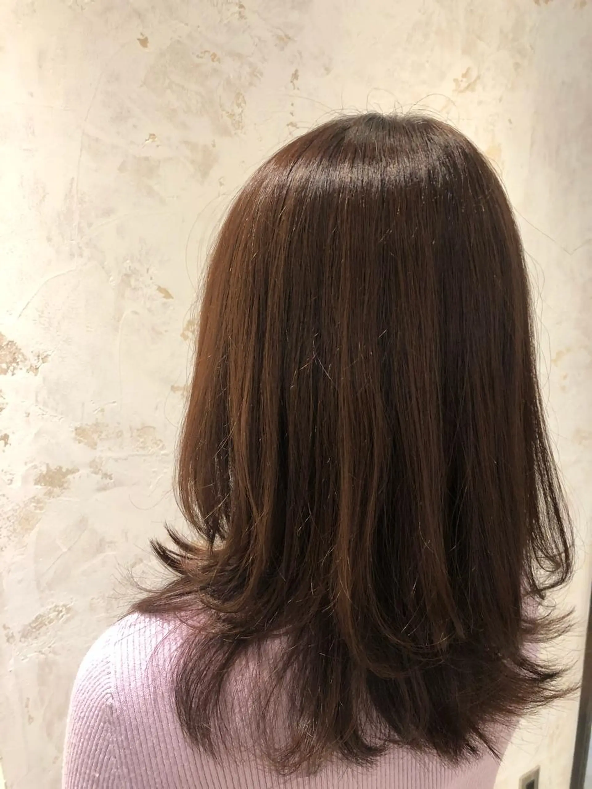 セミロング カラー 藤田 歩美のヘアスタイル