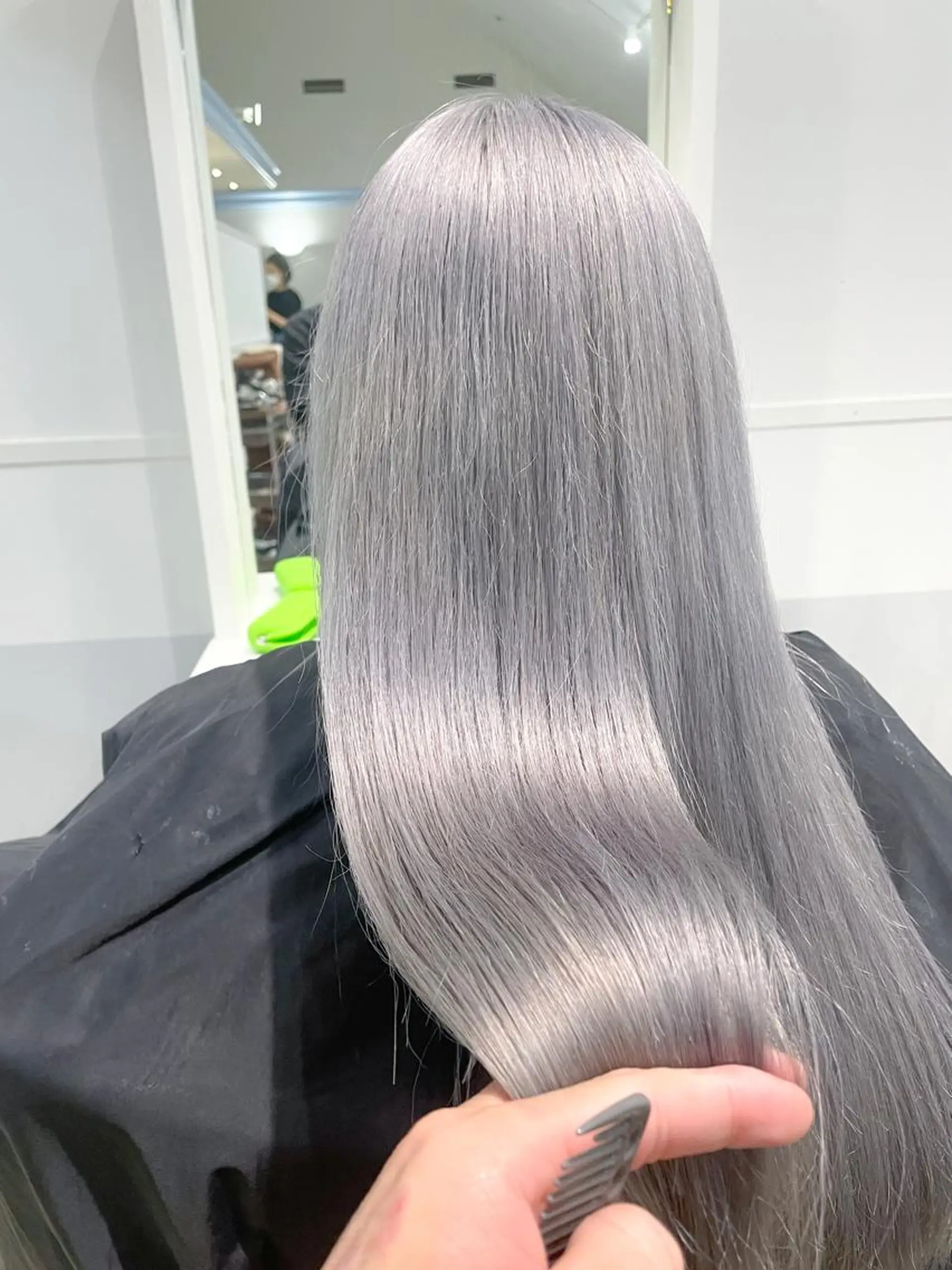 ロング Lit.豊橋 夏目のヘアスタイル