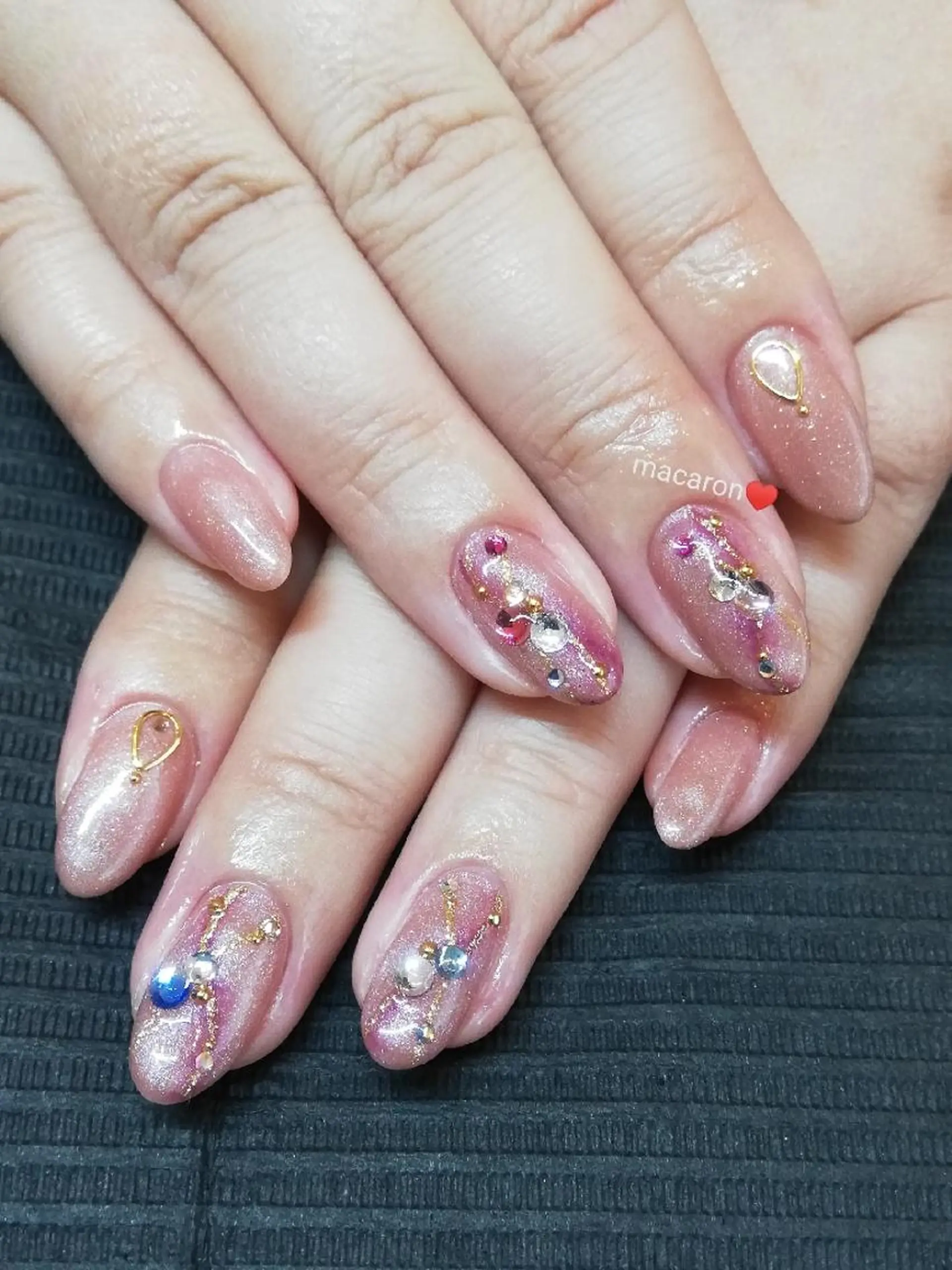 ネイル nail salon macaron のネイルデザイン