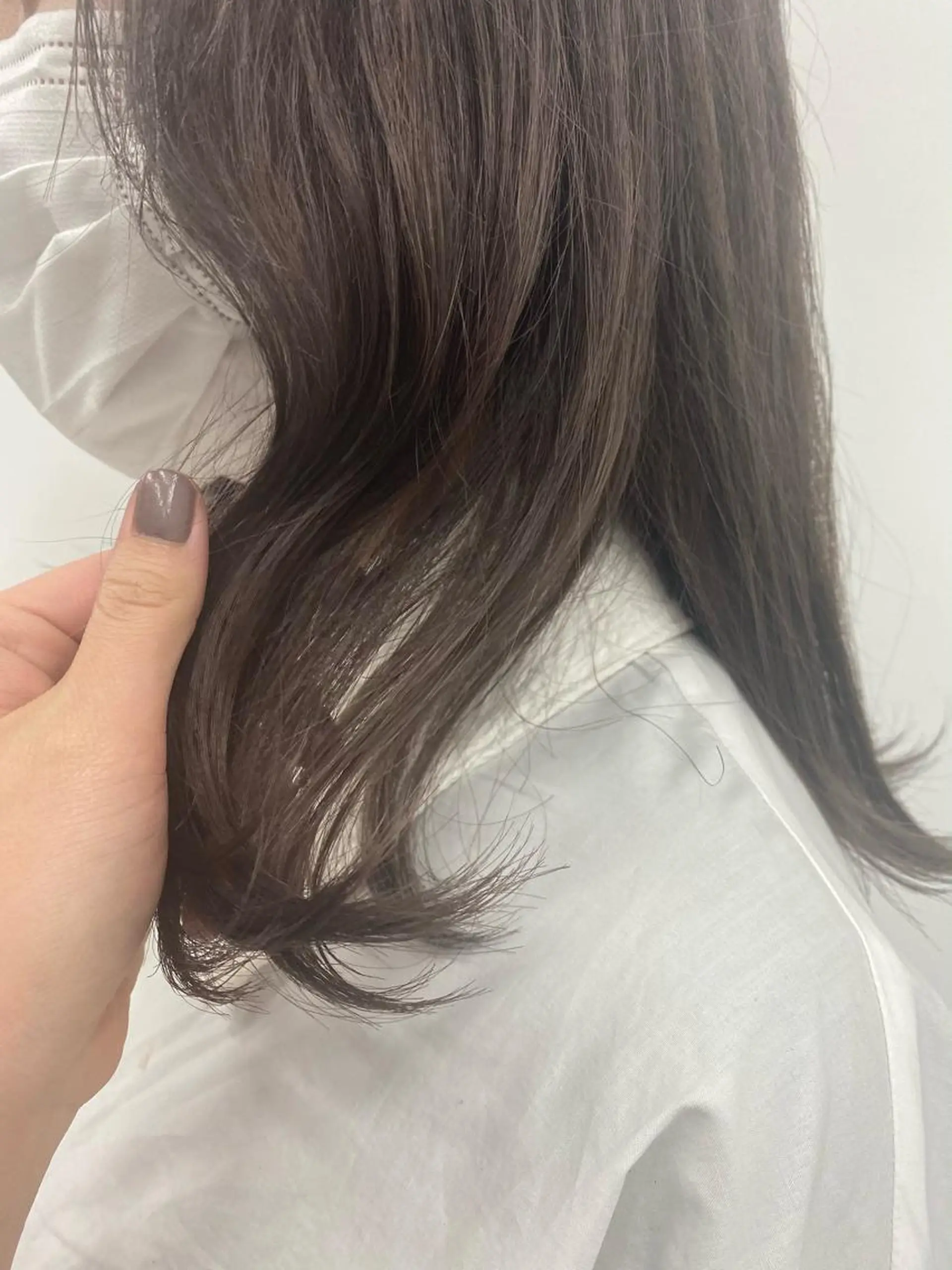 ミディアム aoi ♡グレージュ ・ベージュカラーのヘアスタイル