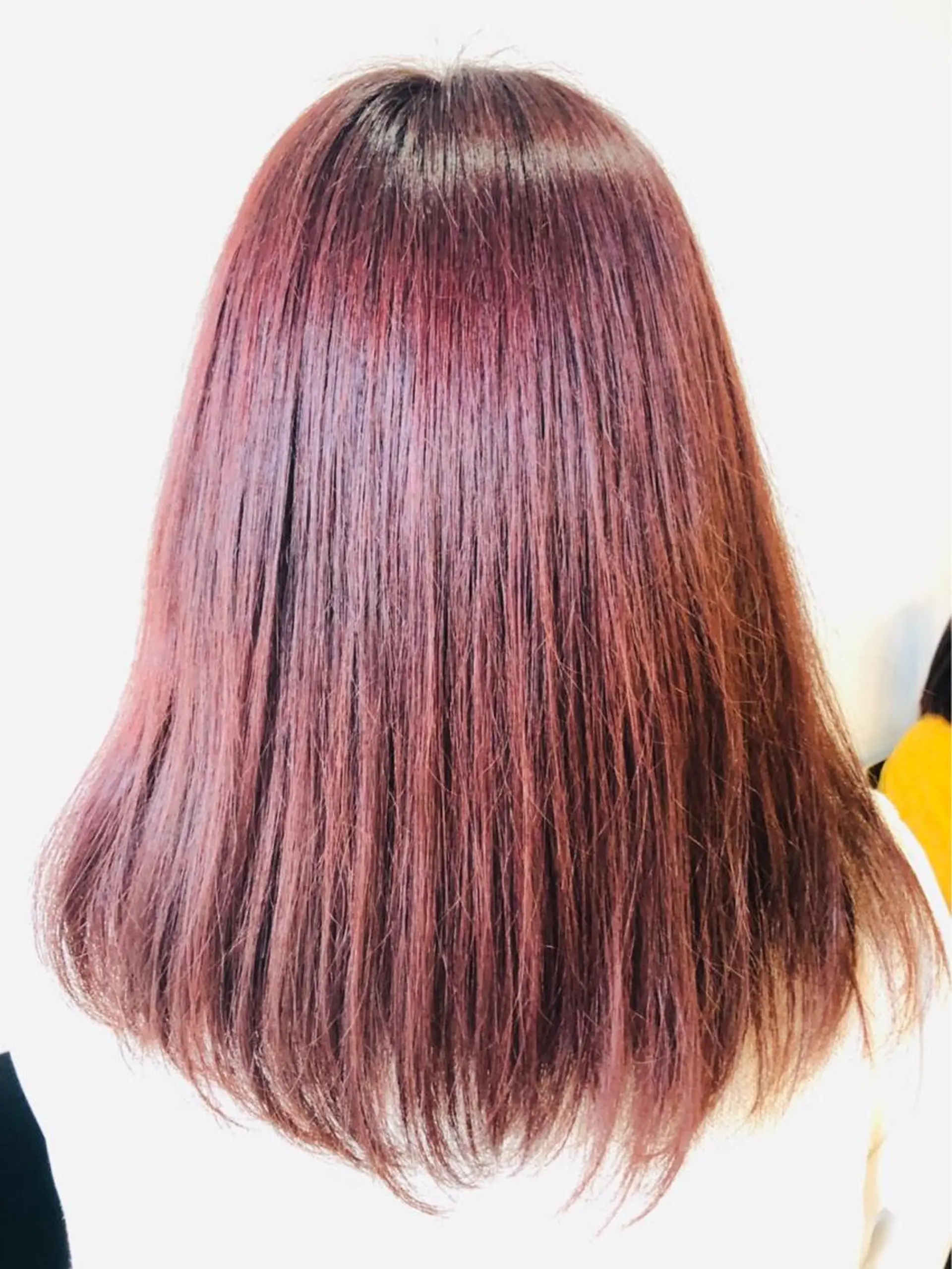 ミディアム カラー 阿久津 泰幸のヘアスタイル