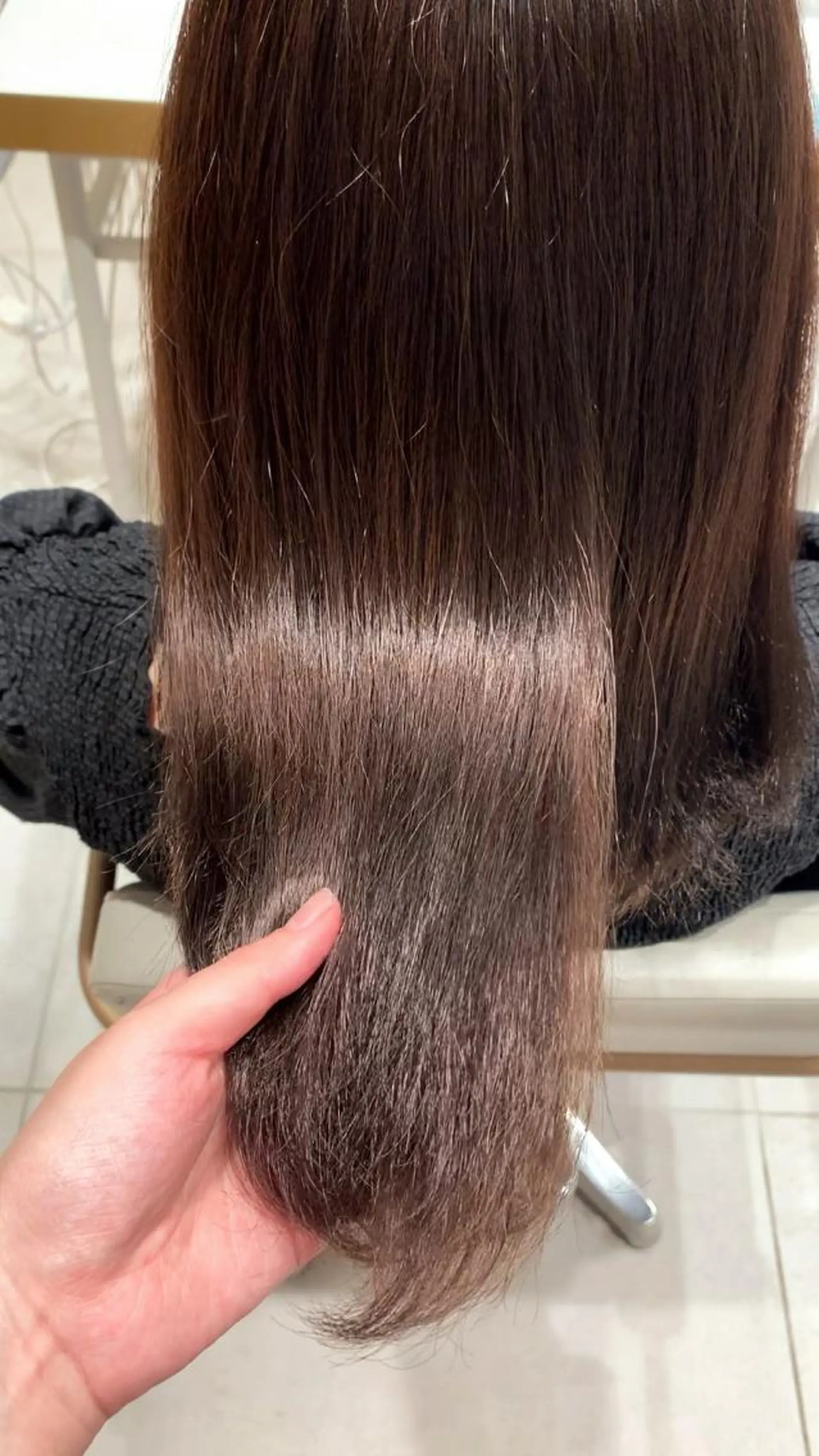 セミロング カラー ヘアアレンジ 内田 志乃のヘアスタイル