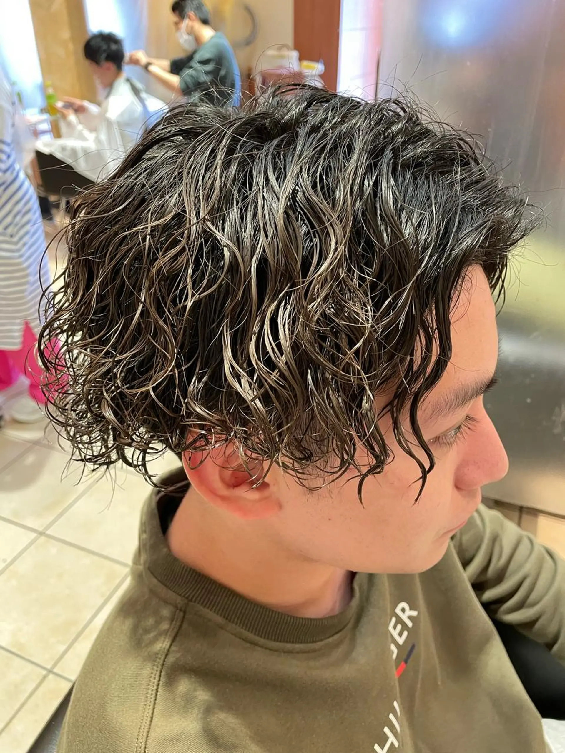 パーマ メンズ NINE＋/代表 ブリーチ特化型サロンのヘアスタイル