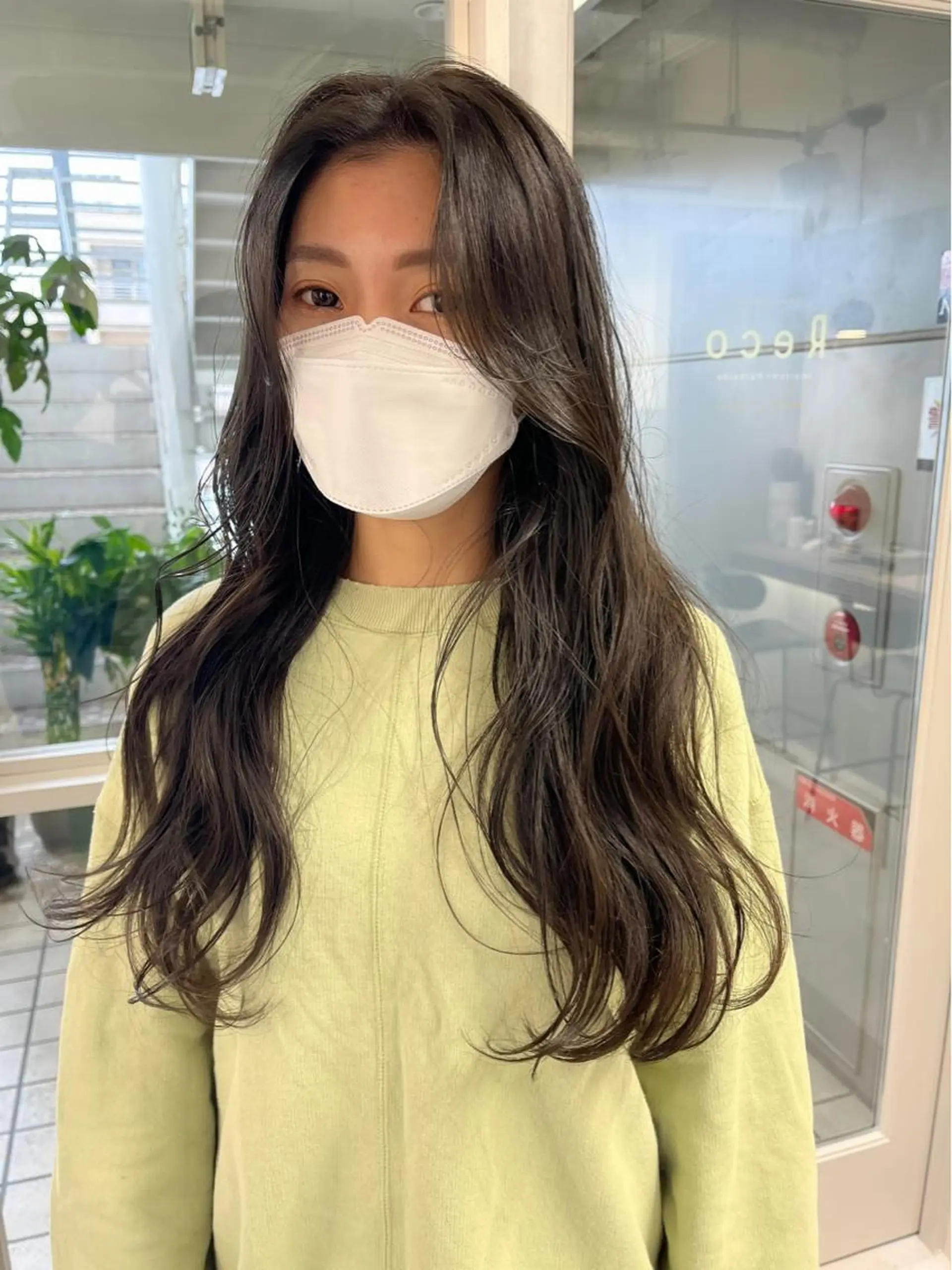 ロング カラー ヘアアレンジ 🫧umu.🫧韓国 /レイヤー/ハッシュのヘアスタイル