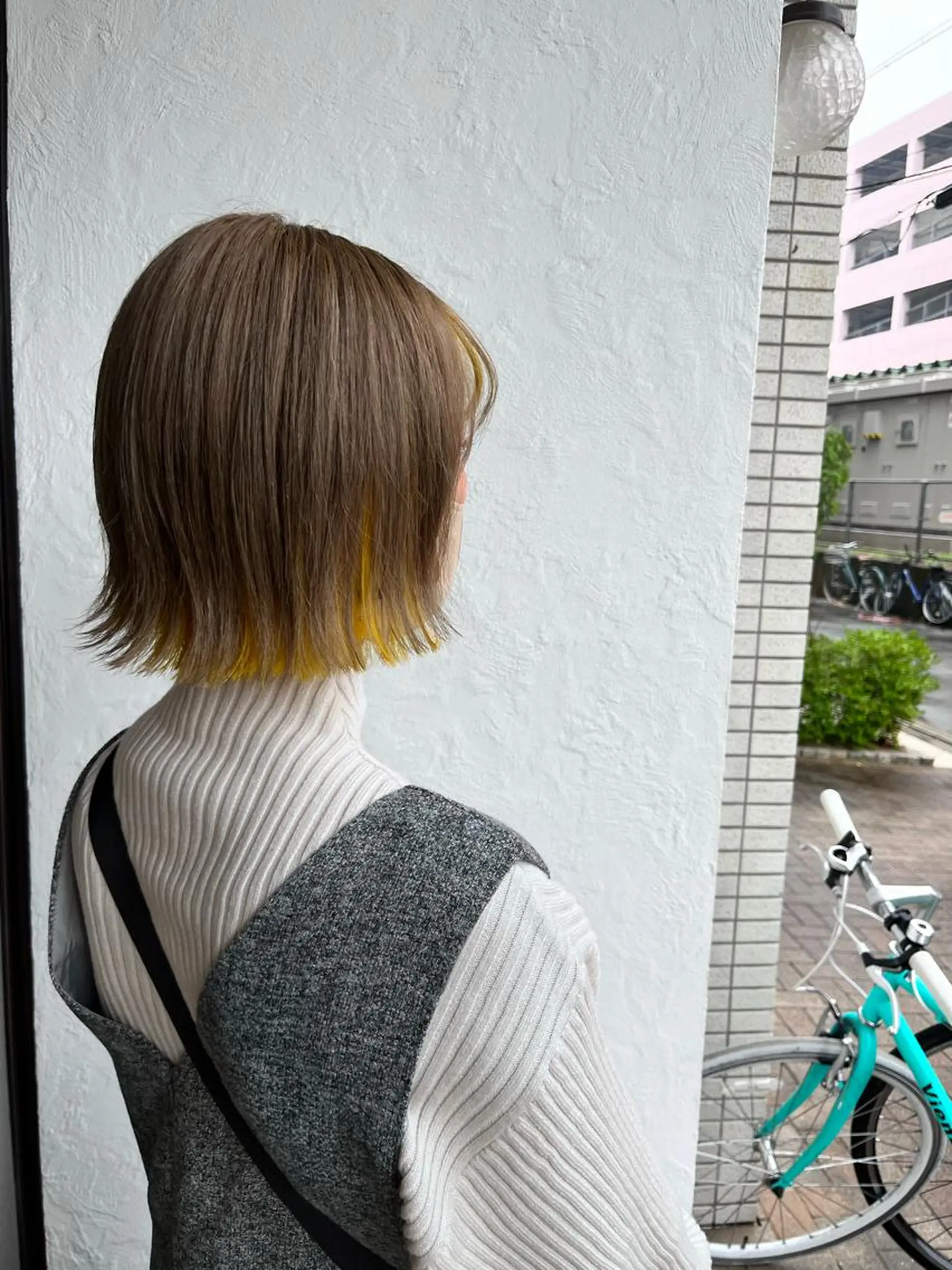 ミディアム カラー ベージュカラー ハイトーンカラー インナーカラー ミルクティーベージュ イエローカラー カット ヘアカラー トリートメント 💎髪質改善💎 西森千夏のヘアスタイル