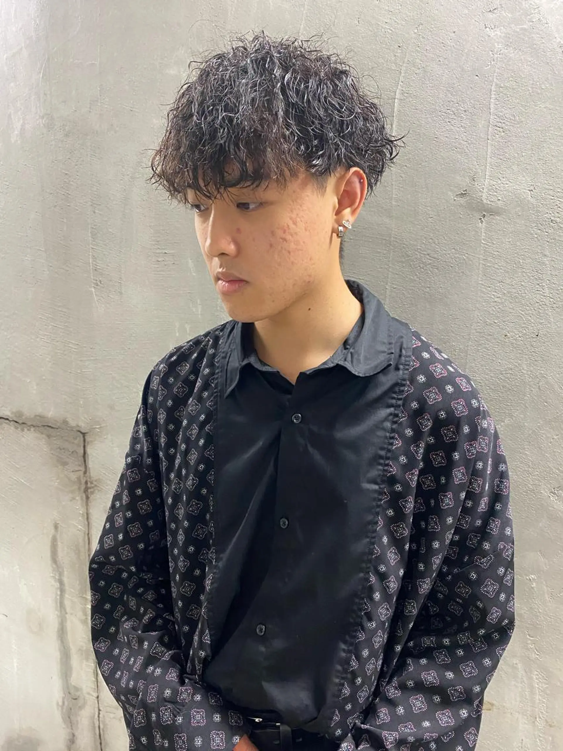 パーマ メンズ カット パーマ パーマ、髪質改善 カズマのヘアスタイル