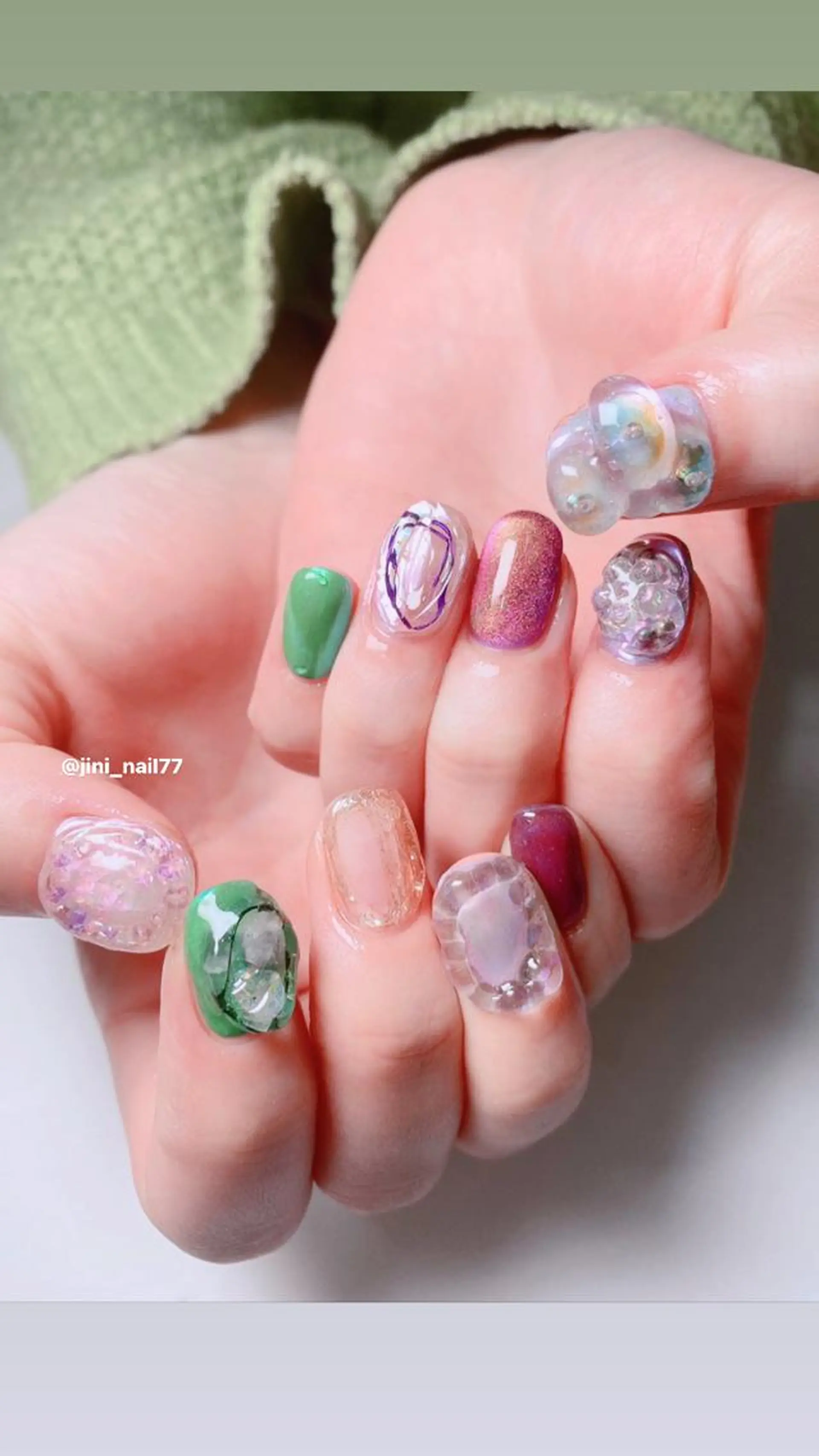 ネイル JINI NAIL所属・ジニ ネイルのネイルデザイン