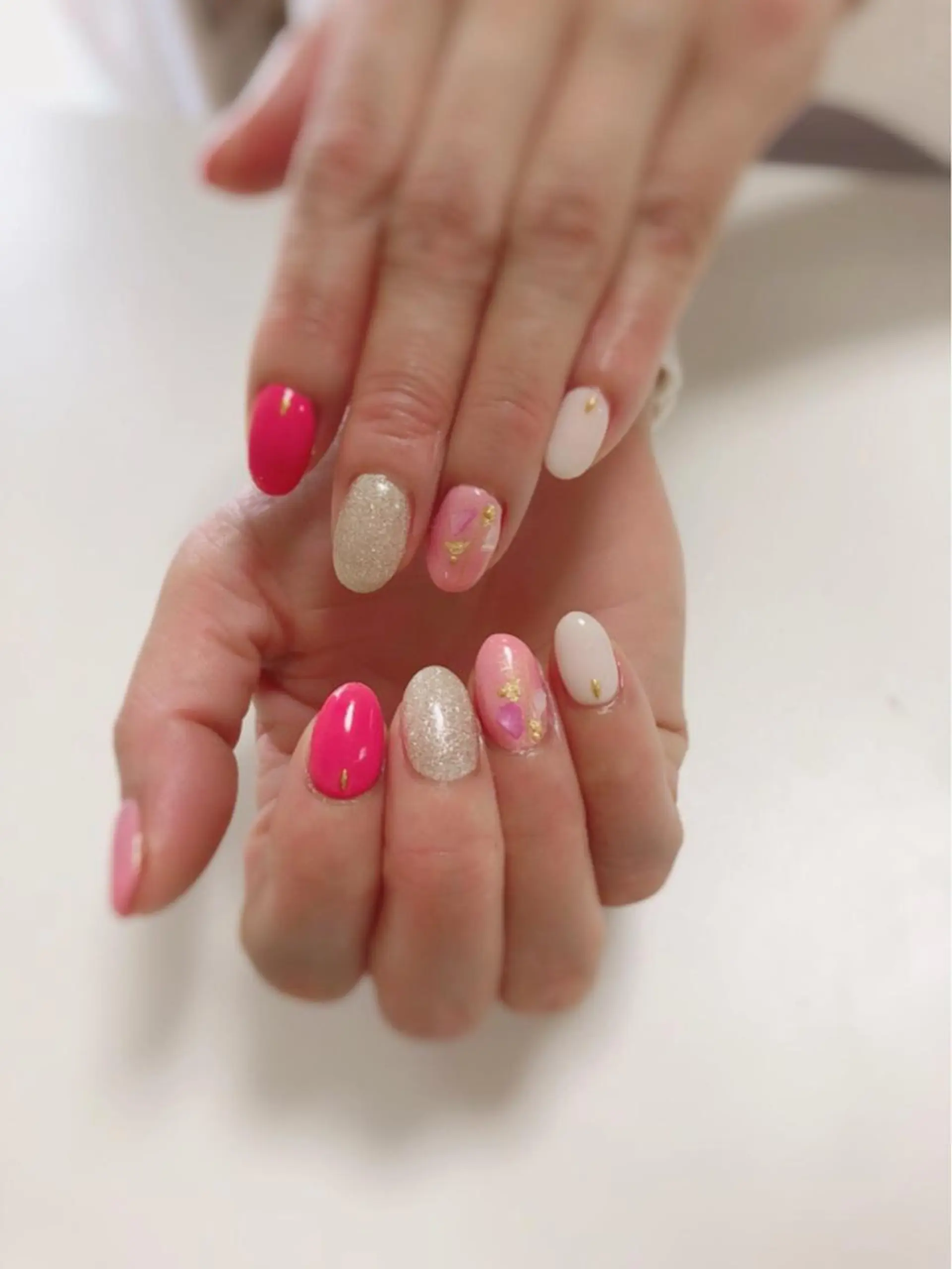 ネイル アートネイル 長さ出し フットネイル グリーン ニュアンスネイル Lily Roseスタッフ一同のマツエク・マツパデザイン