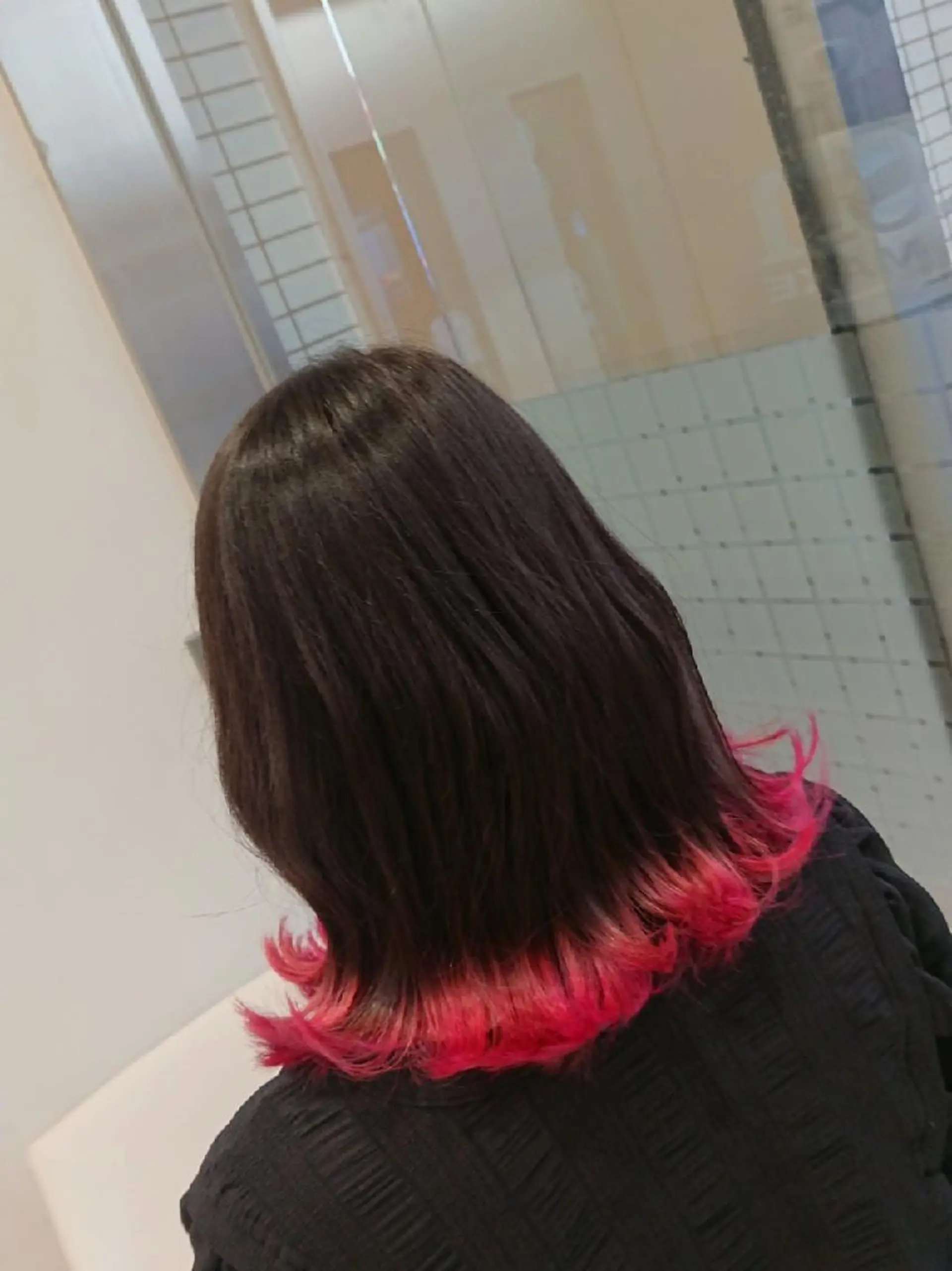 ミディアム カラー ブリーチ ピンクカラー あらげ 🌈推しカラー🌈ᵕのヘアスタイル