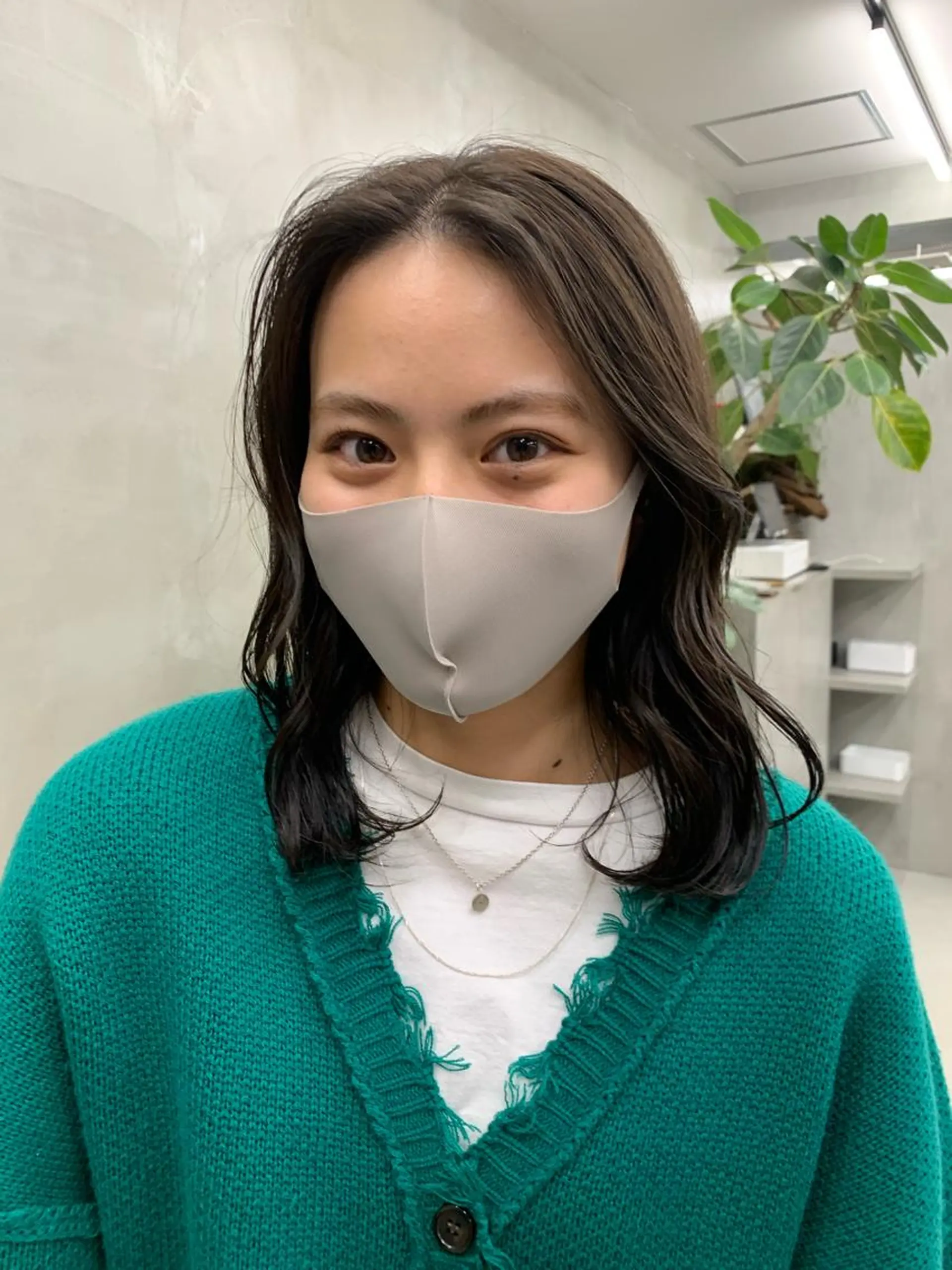 セミロング カラー アッシュ アッシュブラウン ブラウンカラー 透明感カラー りん /ショート/ボブのヘアスタイル