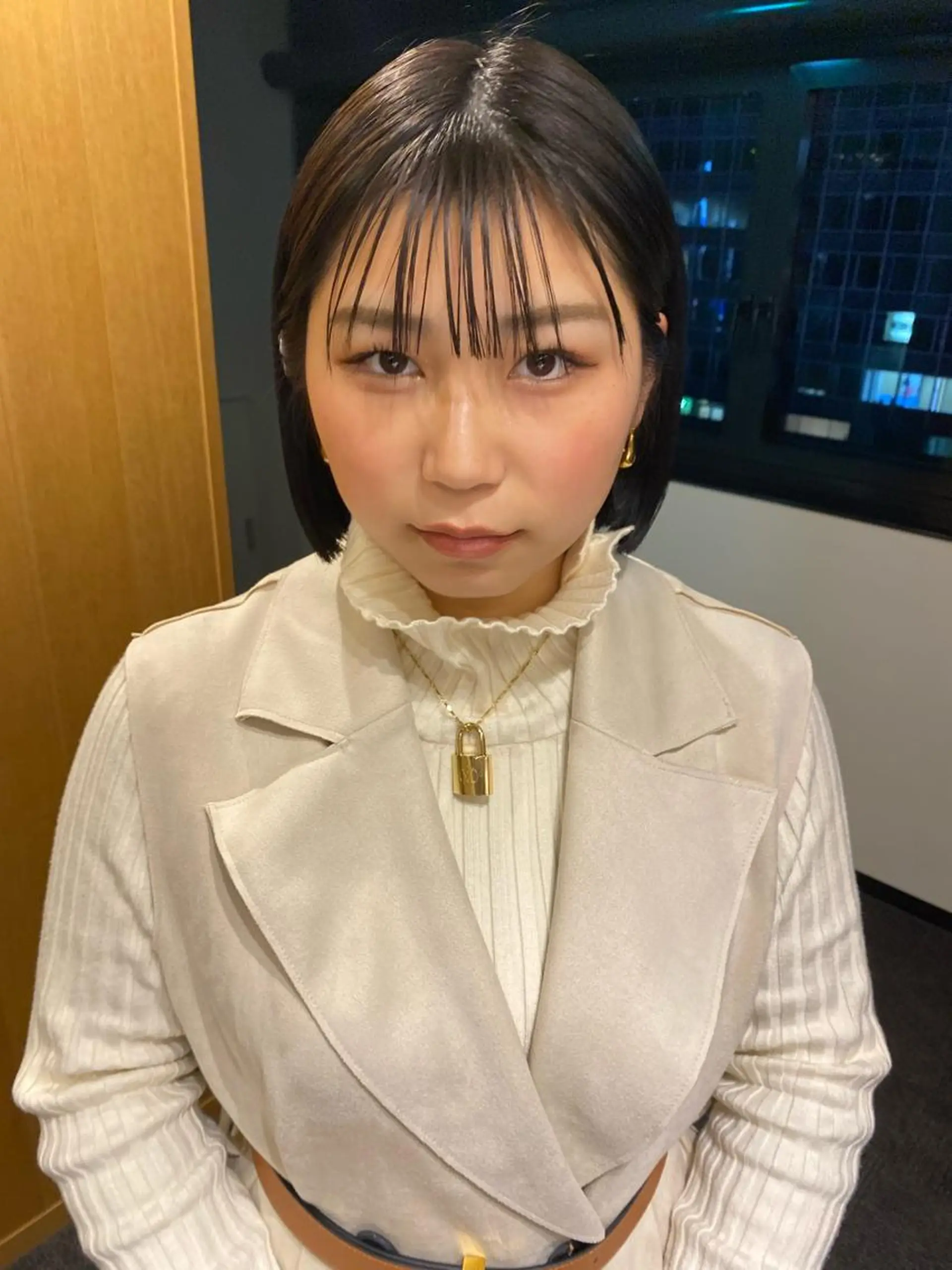 ミディアム 髪と音処　マトぺ所属・デザインカラー/ボブ ブリーチカラー/ユリのヘアスタイル