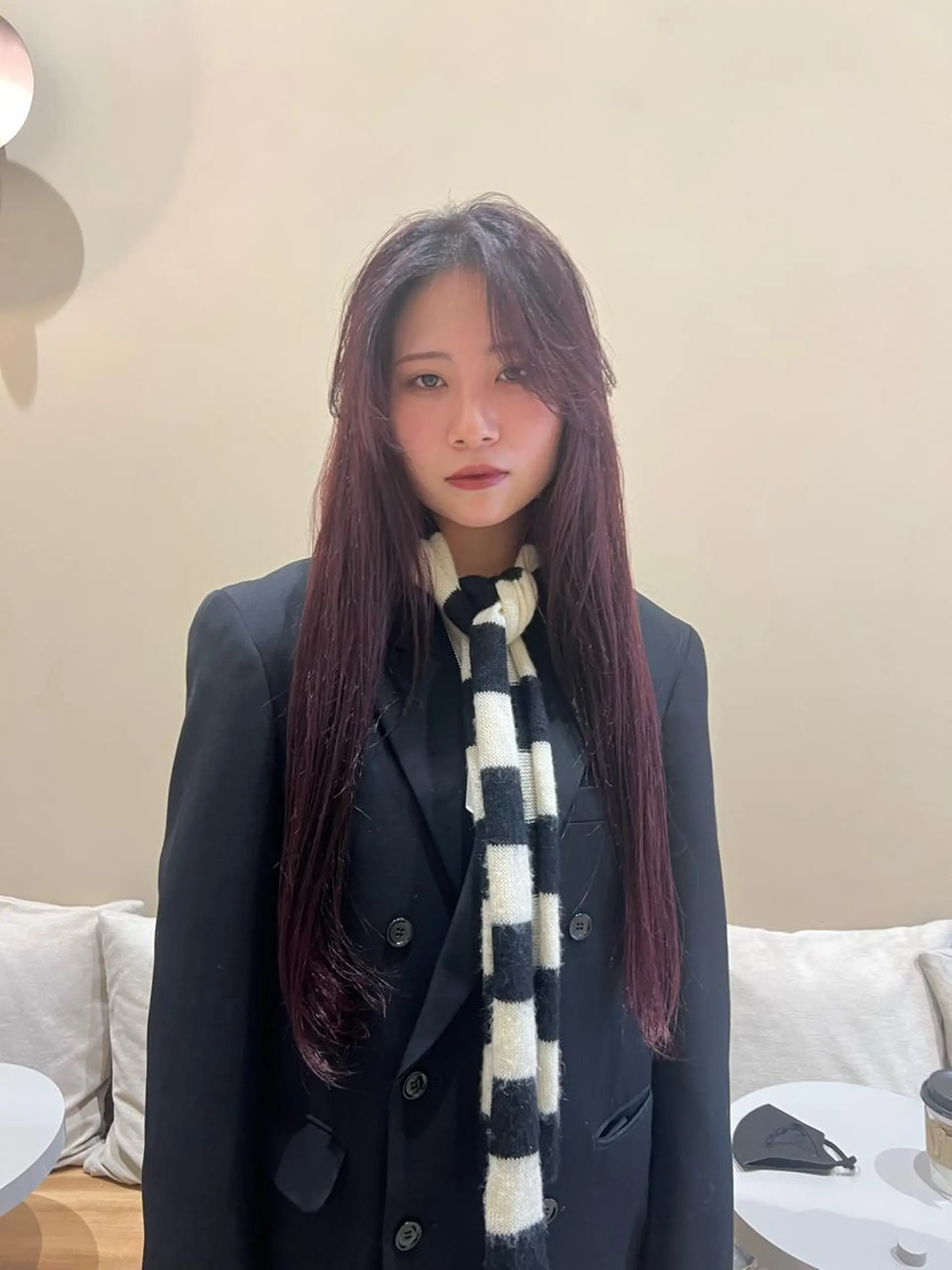 ロング レイヤーカット NERO加藤木麻彩のヘアスタイル