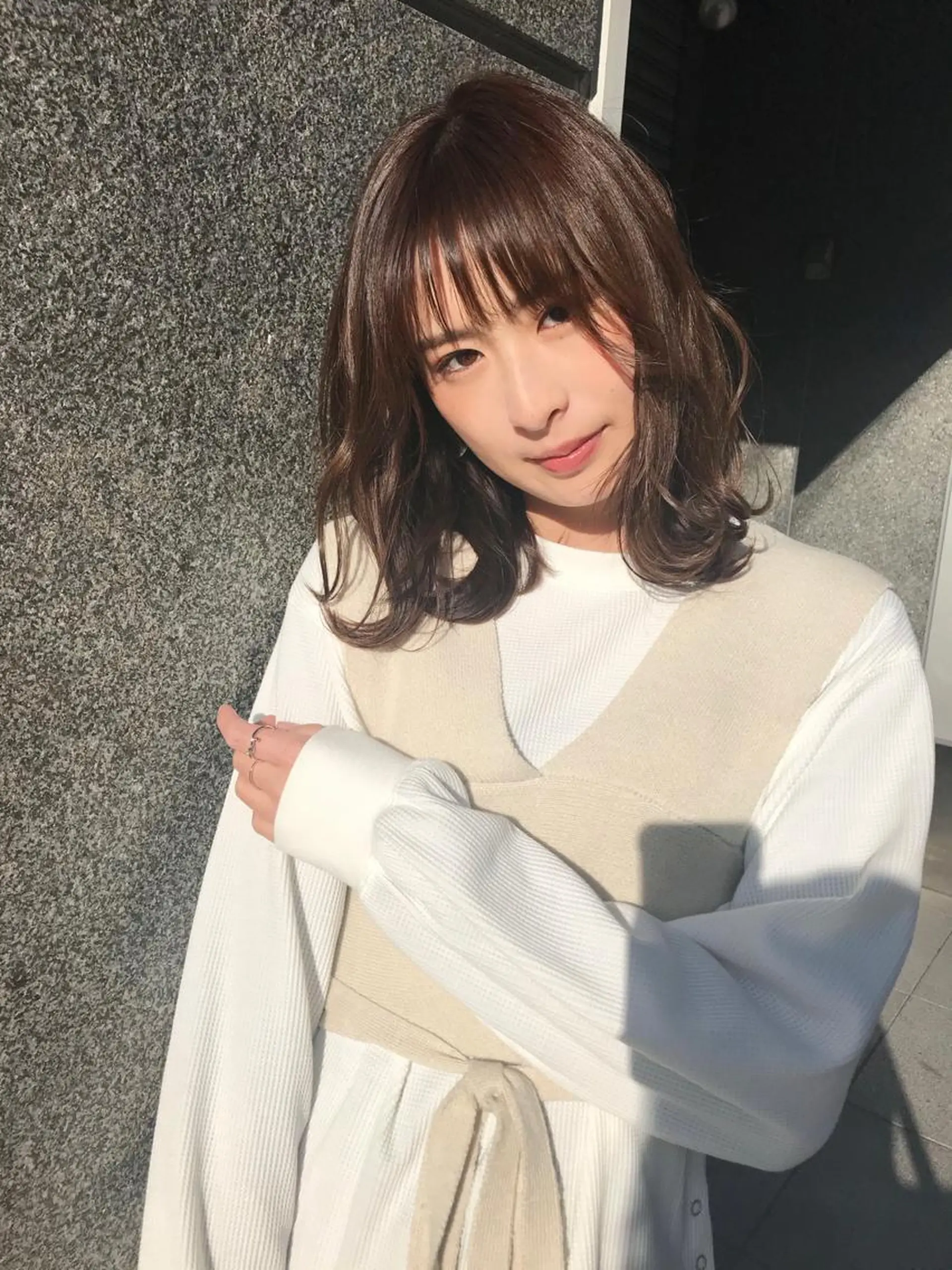 ミディアム 🌷小野田 睦🌷のヘアスタイル