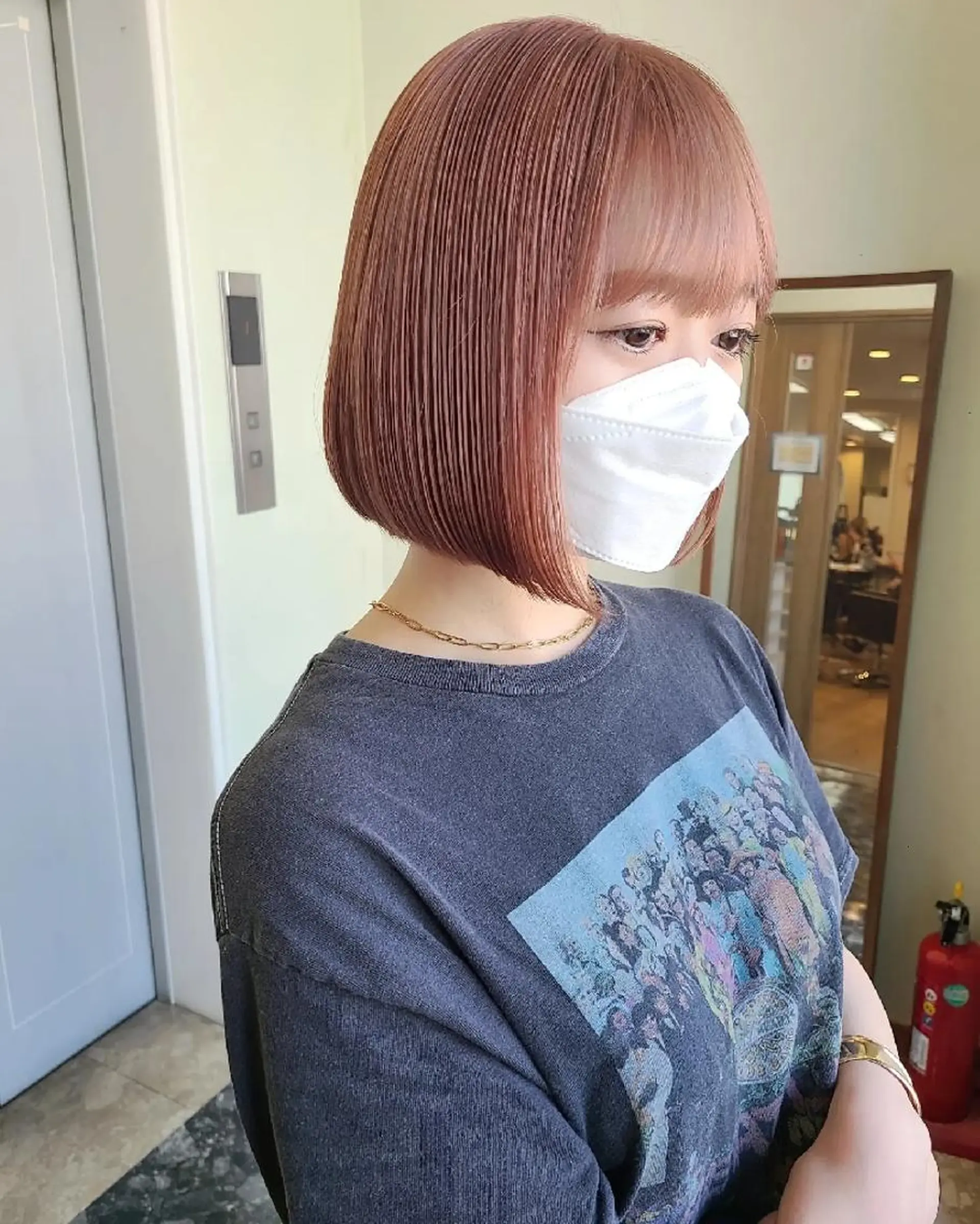 ショート カラー ベージュカラー グレージュ ピンクカラー ピンクベージュ ボブ カット ヘアカラー トリートメント 【ネウィ天王寺 】seiyaのヘアスタイル