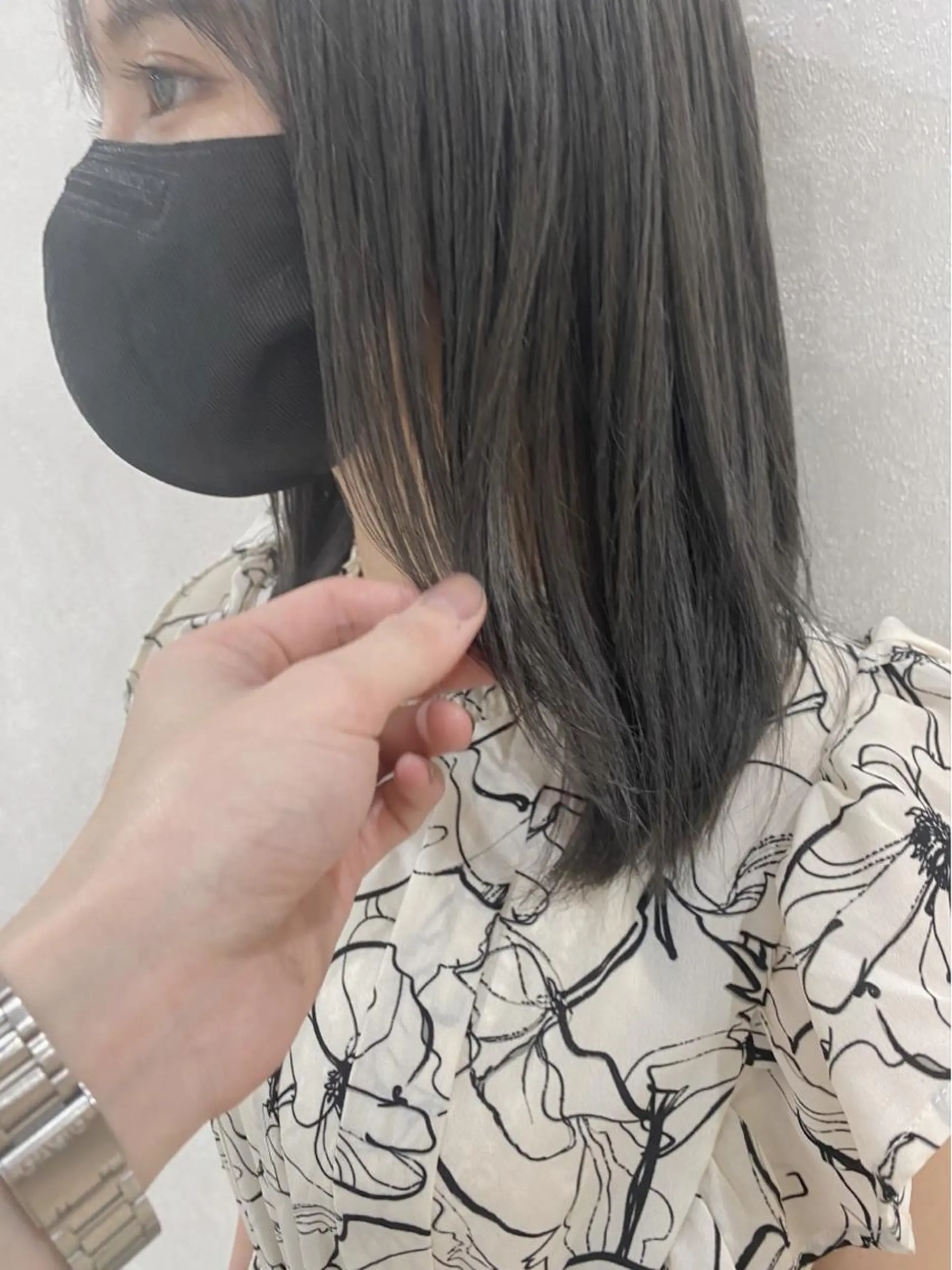 セミロング カラー 🌿縮毛矯正/ 髪質改善🌿コバヤシのヘアスタイル