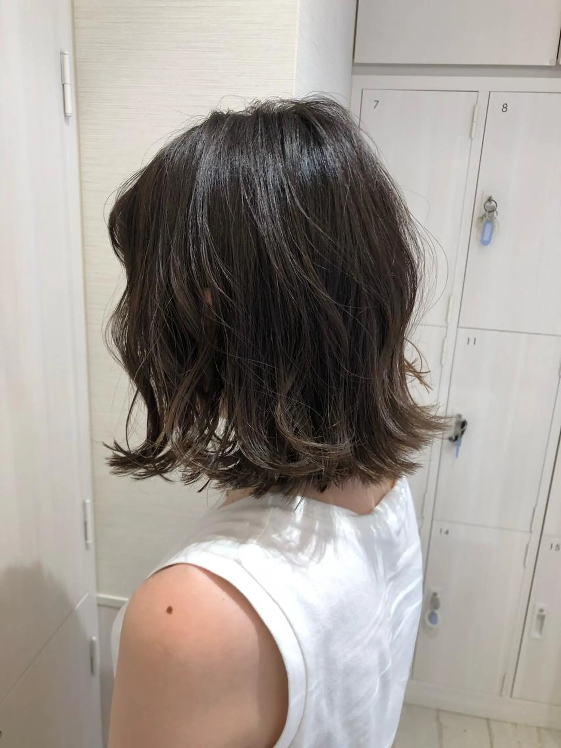 ショート カラー 三鷹で1番ショート ボブをカットする新谷のヘアスタイル