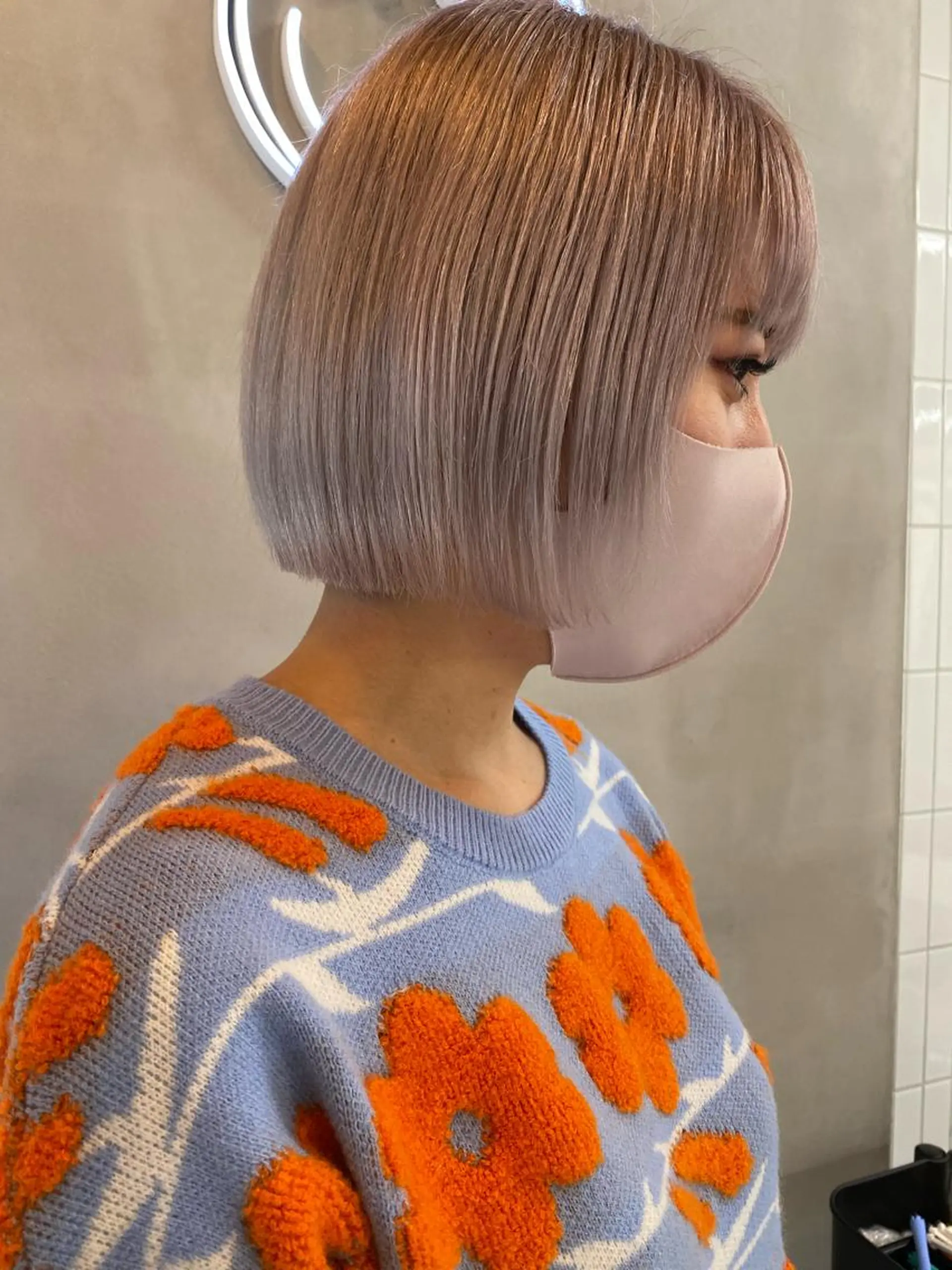 ショート カラー カット ヘアカラー トリートメント センターパート/ 暖色カラーayuのヘアスタイル