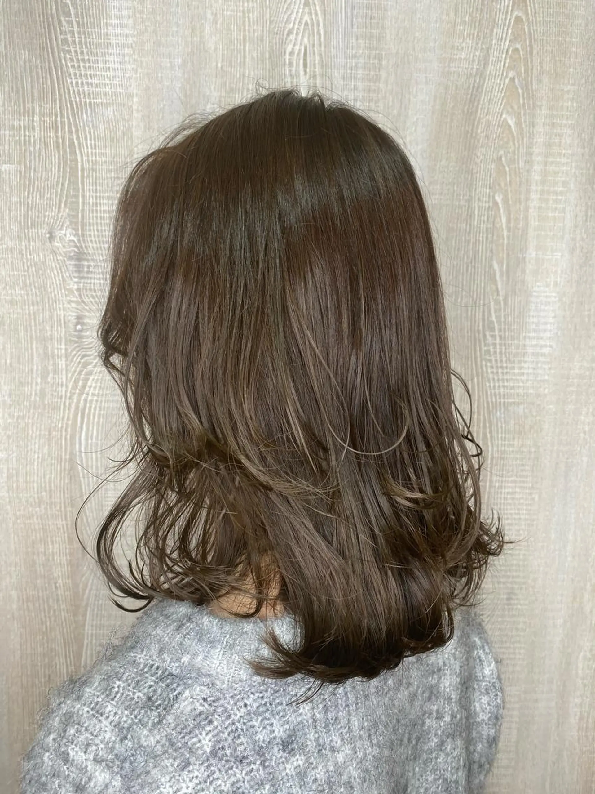 ミディアム カラー レイヤーカット 🦋Oasis RINA 🦋のヘアスタイル