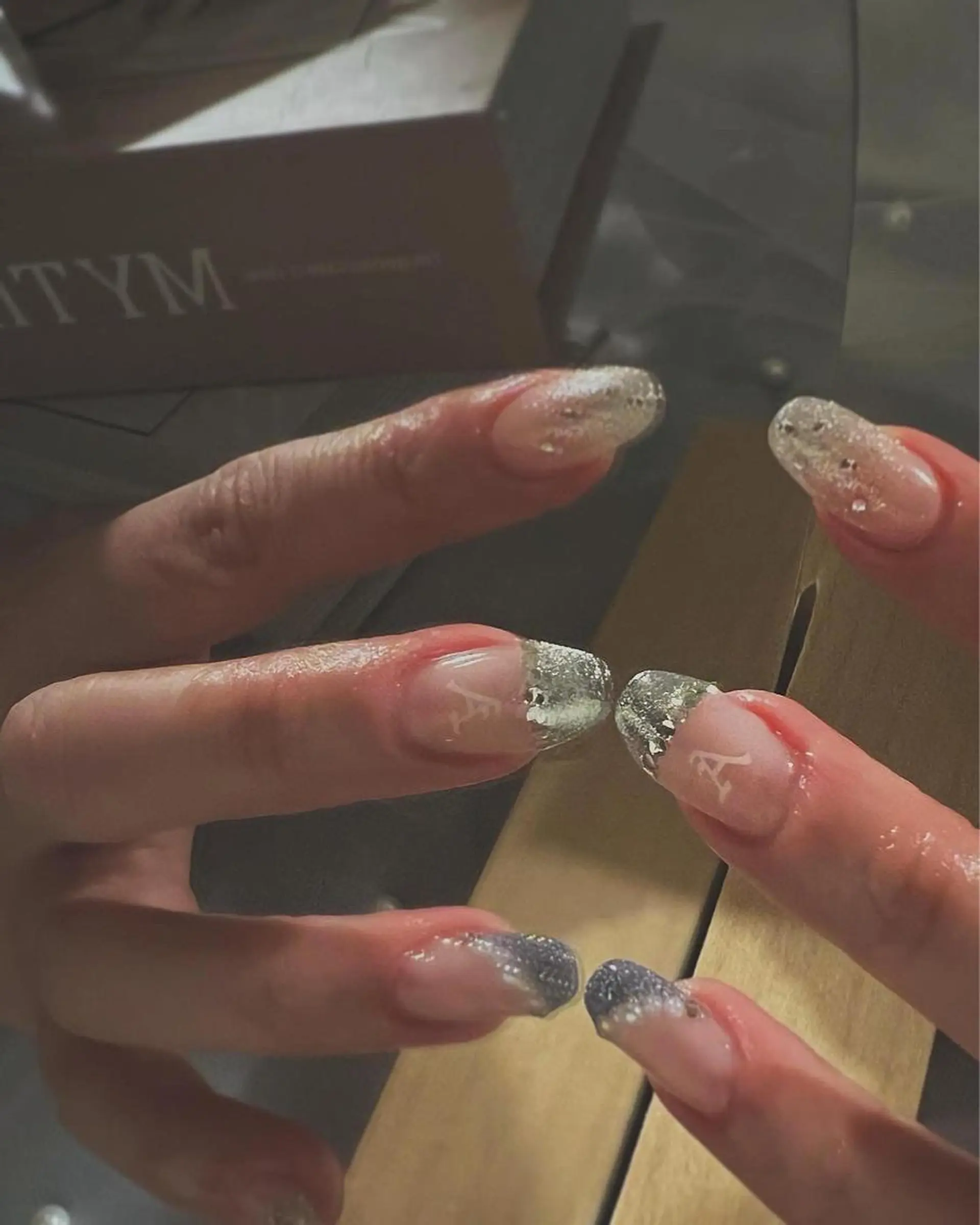 ネイル Lua.nail所属・🫧Lua.nail 🍒emuのネイルデザイン