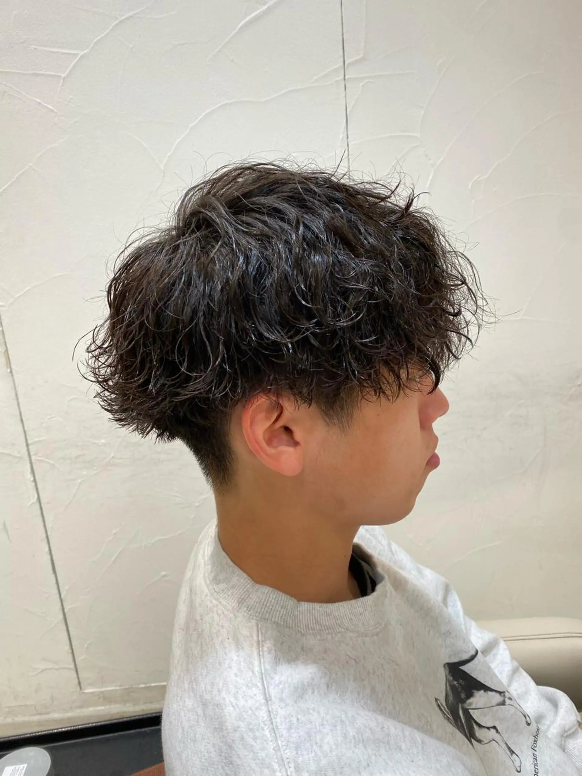 ショート パーマ メンズ カット パーマ メンズ特化型美容師 栗山勇人のヘアスタイル