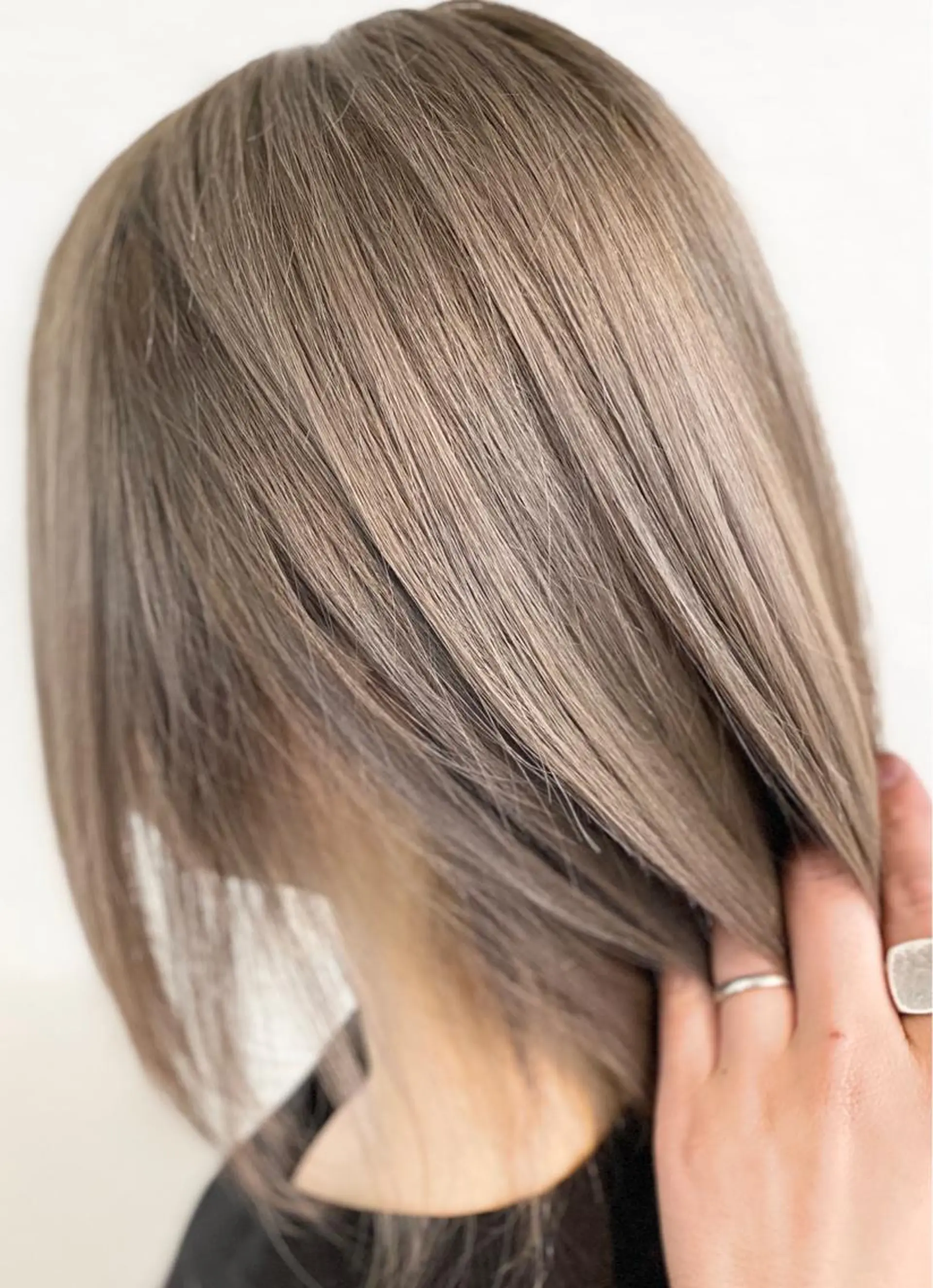 ミディアム カラー ベージュカラー 最高峰の技術力☆ 樋口健人のヘアスタイル