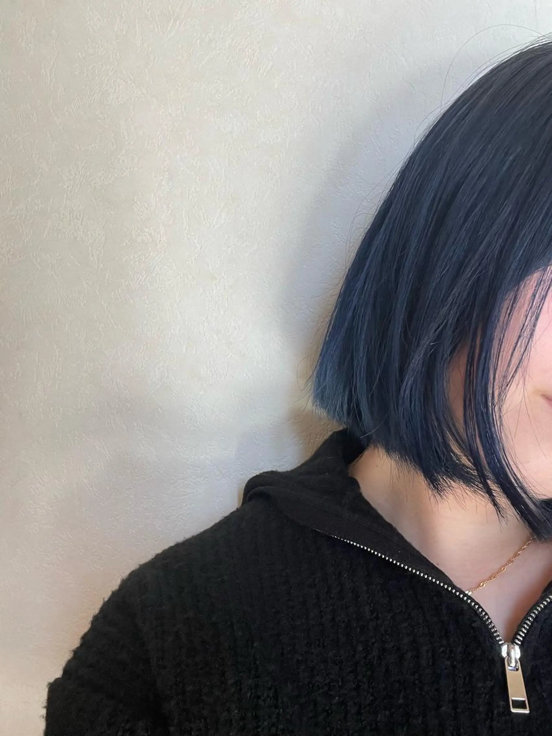 ミディアム カラー momoka ［pejite]のヘアスタイル