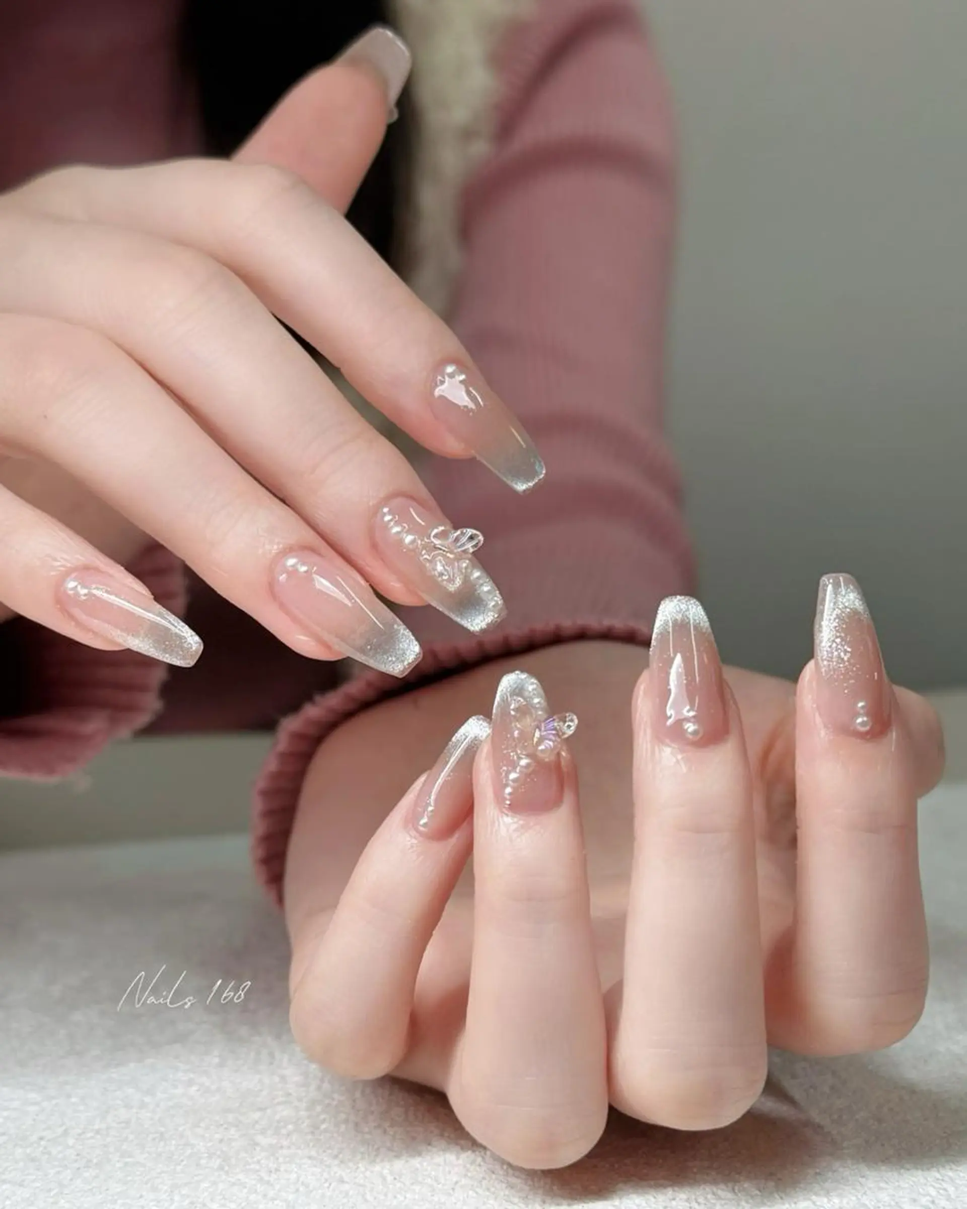 ネイル フットネイル ジェルネイル マグネットネイル 持ち込み ワンカラーネイル ハンドネイル NAILS168 新大久保店のネイルデザイン