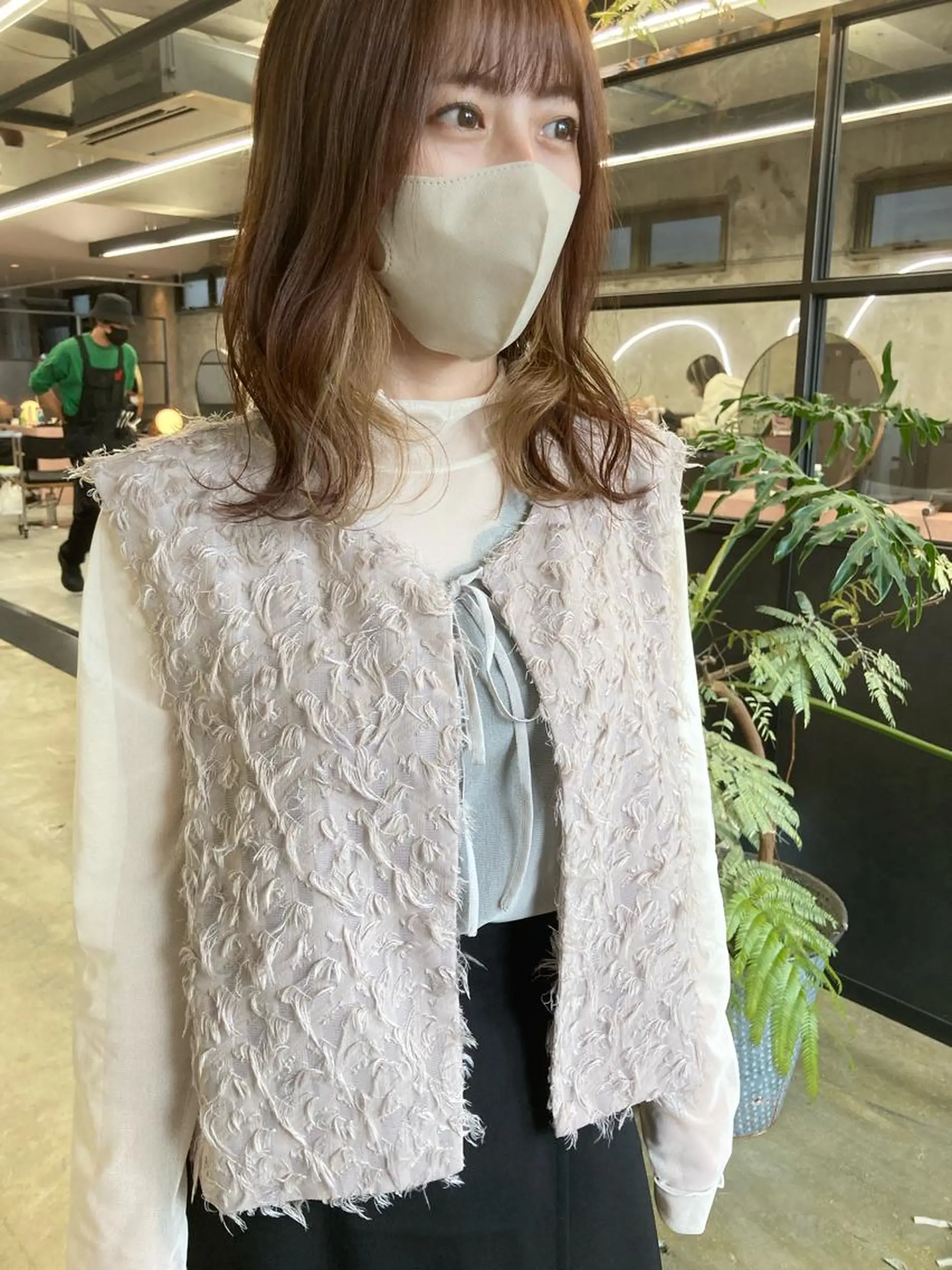 セミロング カラー ベージュカラー ミルクティーベージュ カット ヘアカラー 小木曽智美 /ボブ/ショートのヘアスタイル