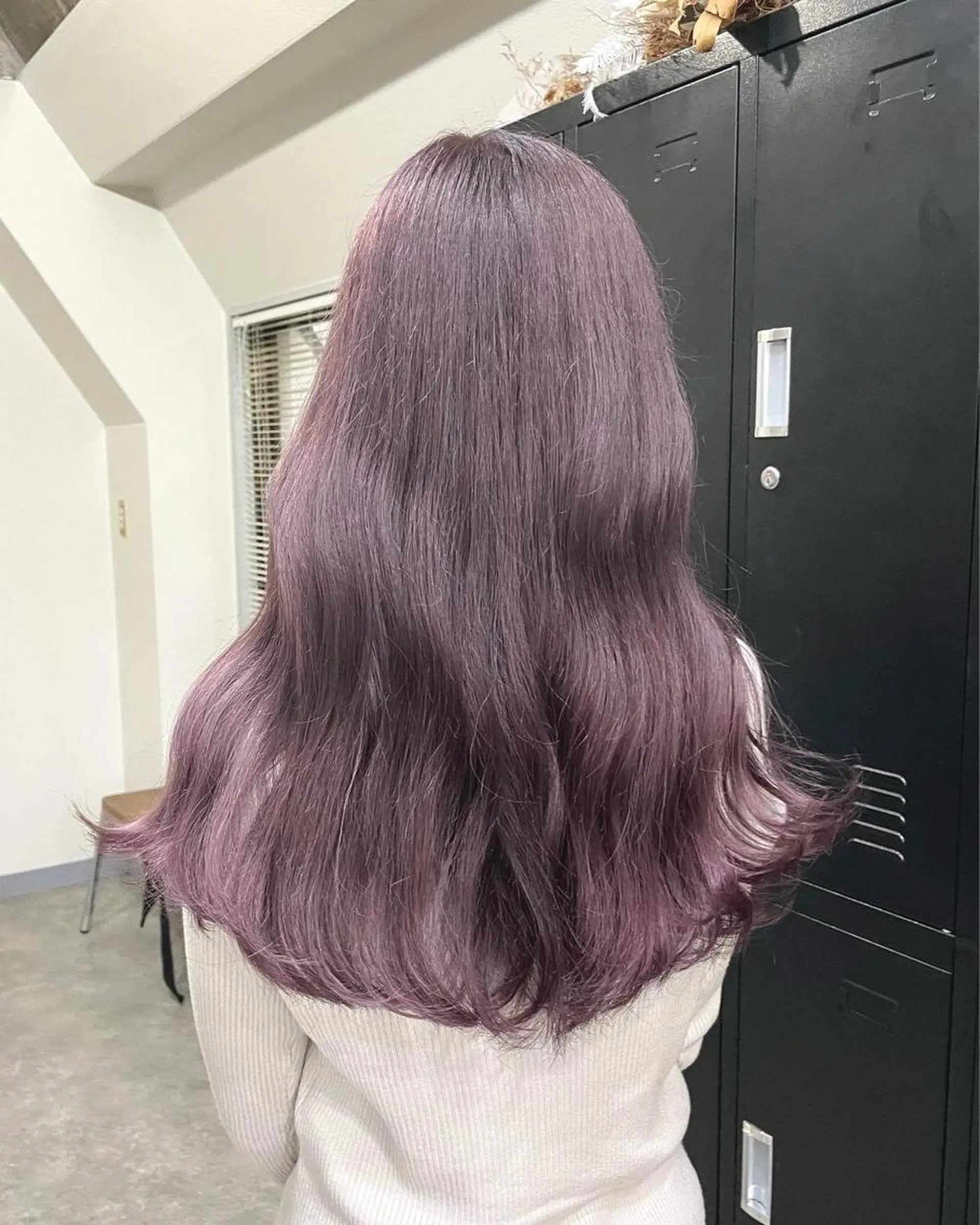 ミディアム カラー パーマ ヘアアレンジ メンズ キッズ ネイル マツエク・マツパ メンズバレイヤージュ メンズブリーチ メンズハイライト メンズインナーカラー メンズ韓国風 切りっぱなしヘアボブ ミディアムヘアRYOのヘアスタイル