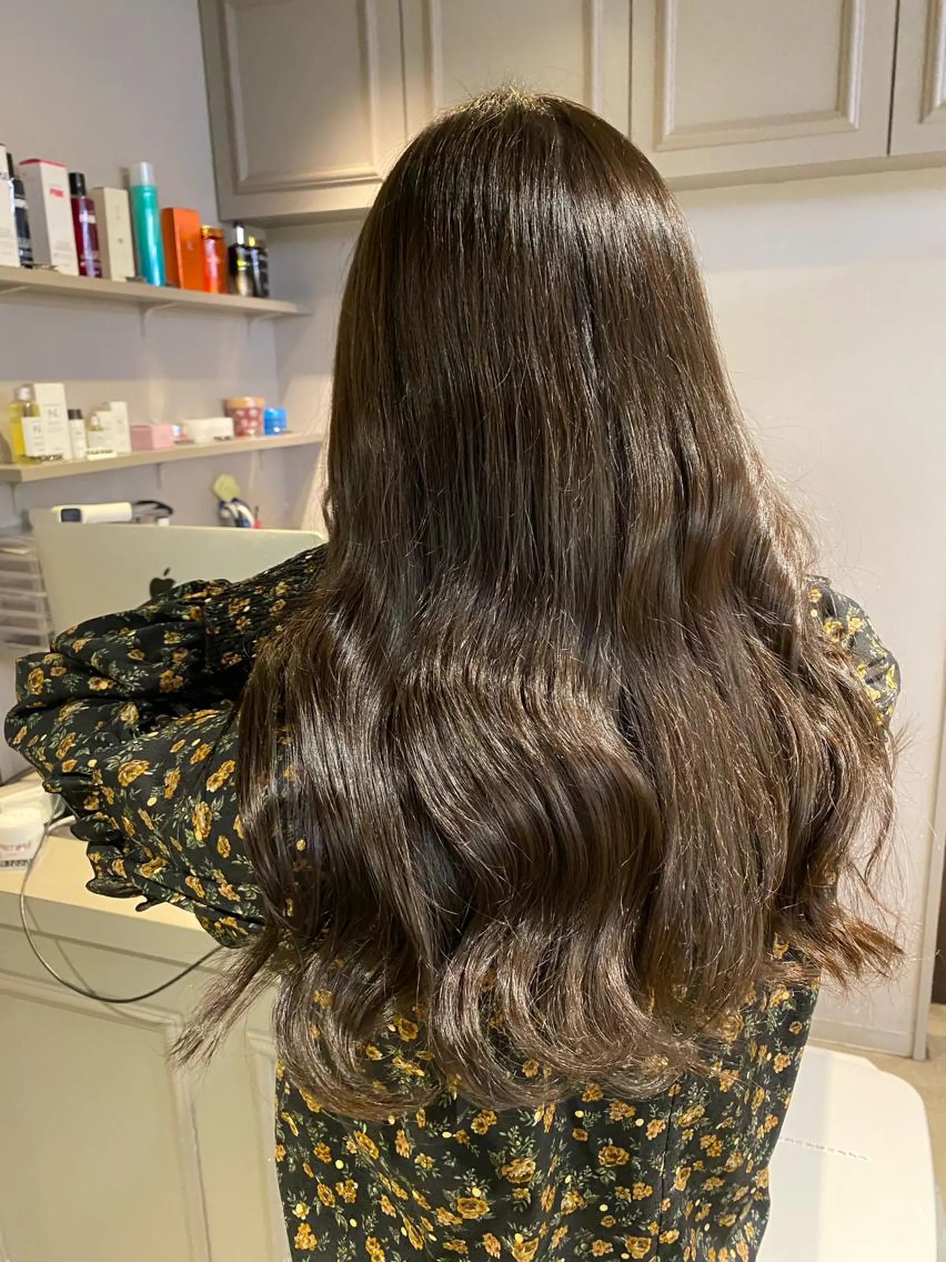 セミロング カラー パーマ ヘアアレンジ メンズ キッズ ネイル マツエク・マツパ 韓国/トレンド レイヤー【101】のヘアスタイル