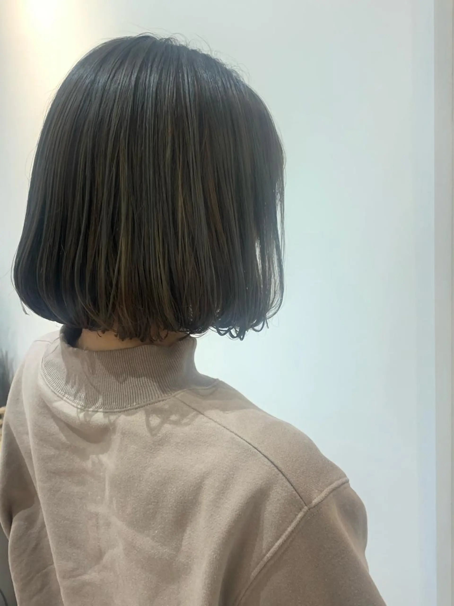 ショート カラー mu ku.のヘアスタイル