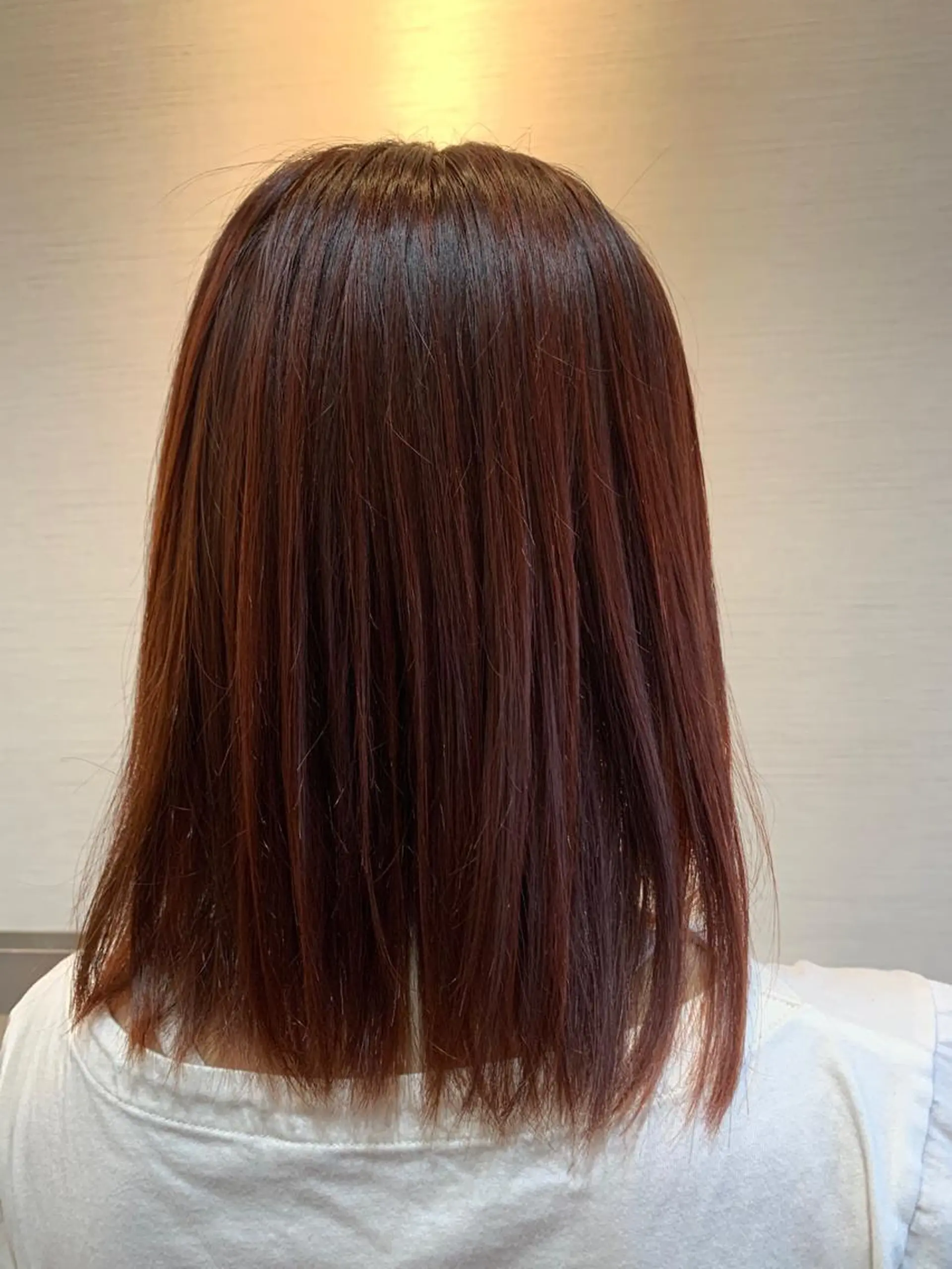 ミディアム カラー 蓮見  友里のヘアスタイル