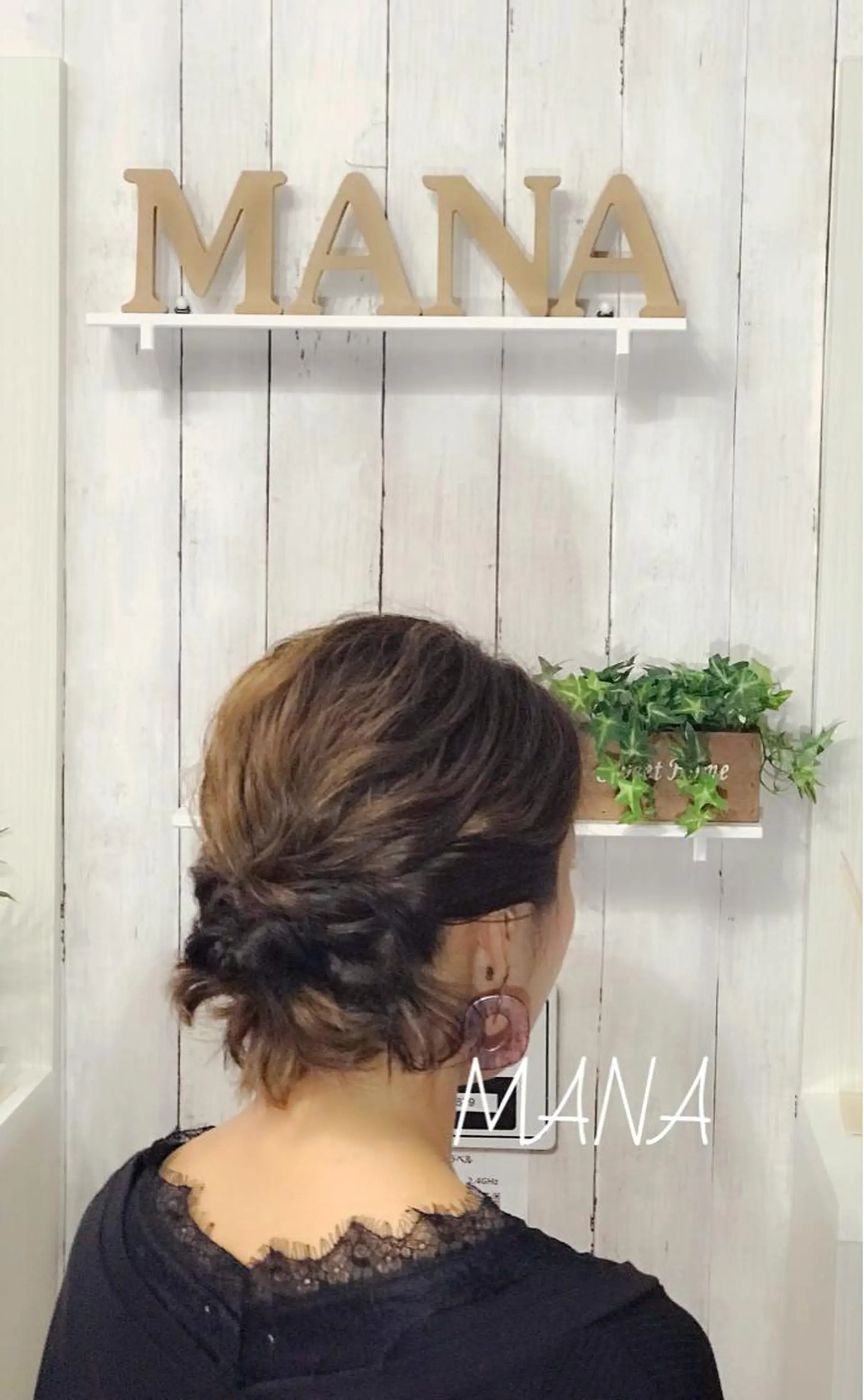 ショート ヘアアレンジ ボブ Salon Mana✨三貴のマツエク・マツパデザイン