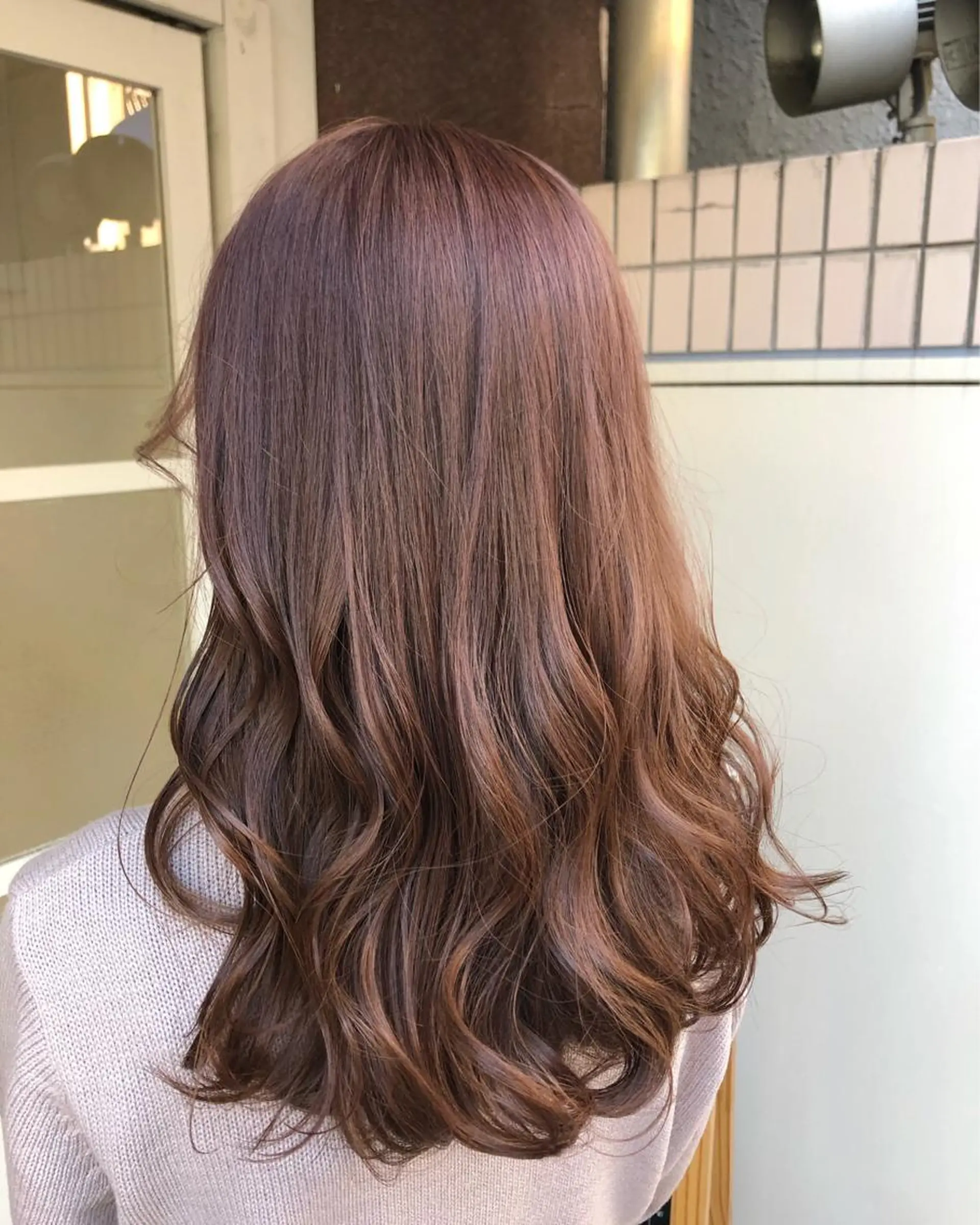 カラー ブラウンカラー ピンクカラー ヘアカラー 西村 有紗のヘアスタイル