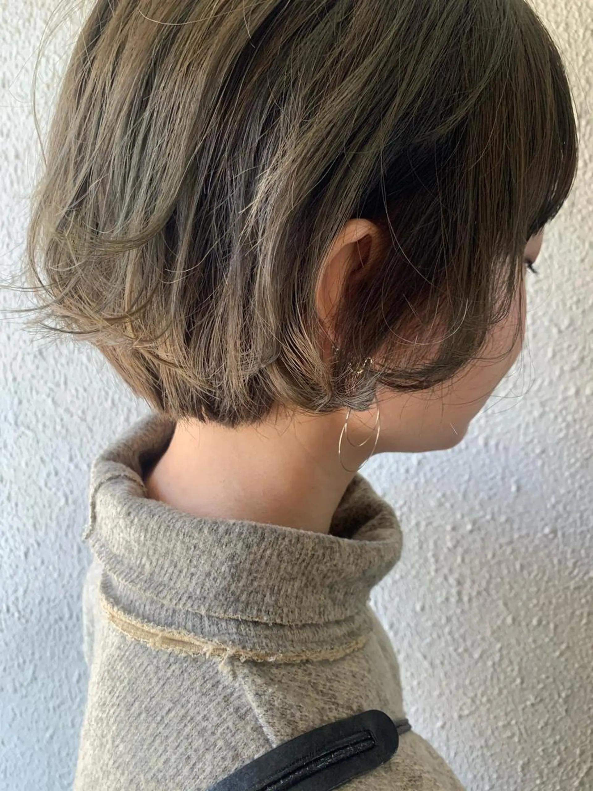 ショート カラー ブリーチ サダハルカ ｜chouetteのヘアスタイル