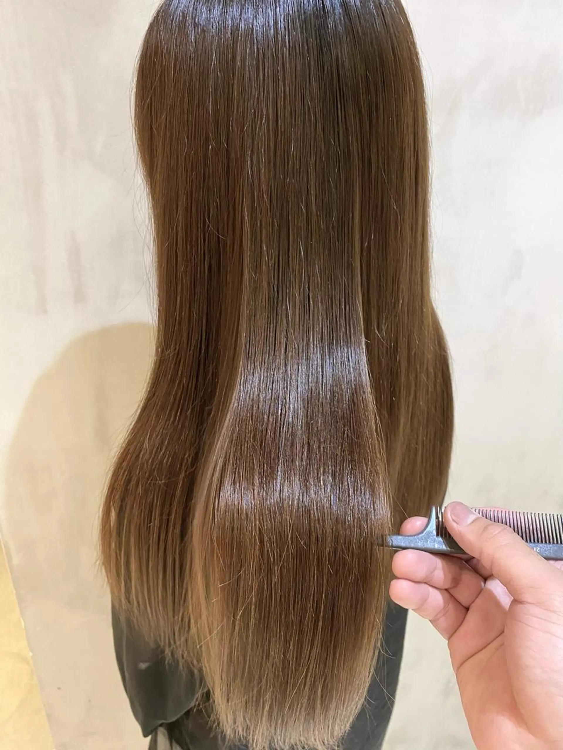 ロング カラー ヘアアレンジ ネイル マツエク・マツパ 透明感カラー ハイライトカラー インナーカラー くびれヘア 外国人風カラー 夜23時まで予約🉑 reverieあきらのヘアスタイル