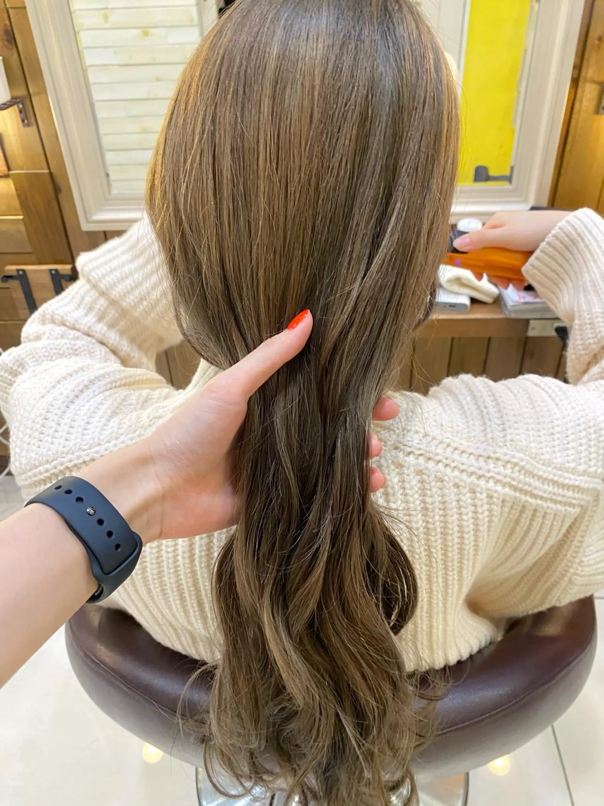 ロング カラー riho/ブリーチ/ デザインカラー/辻堂のヘアスタイル