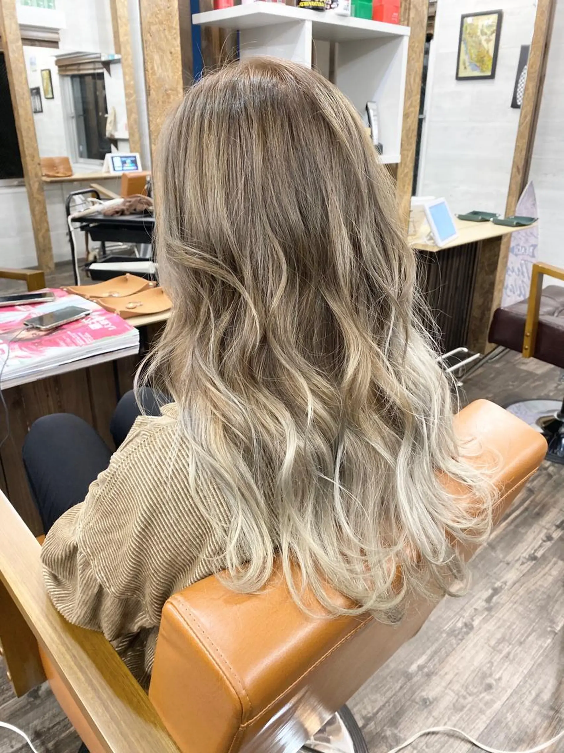 ロング カラー ヘアカラー プチプラ&ハイクオ リティ✰Lilly✰のヘアスタイル