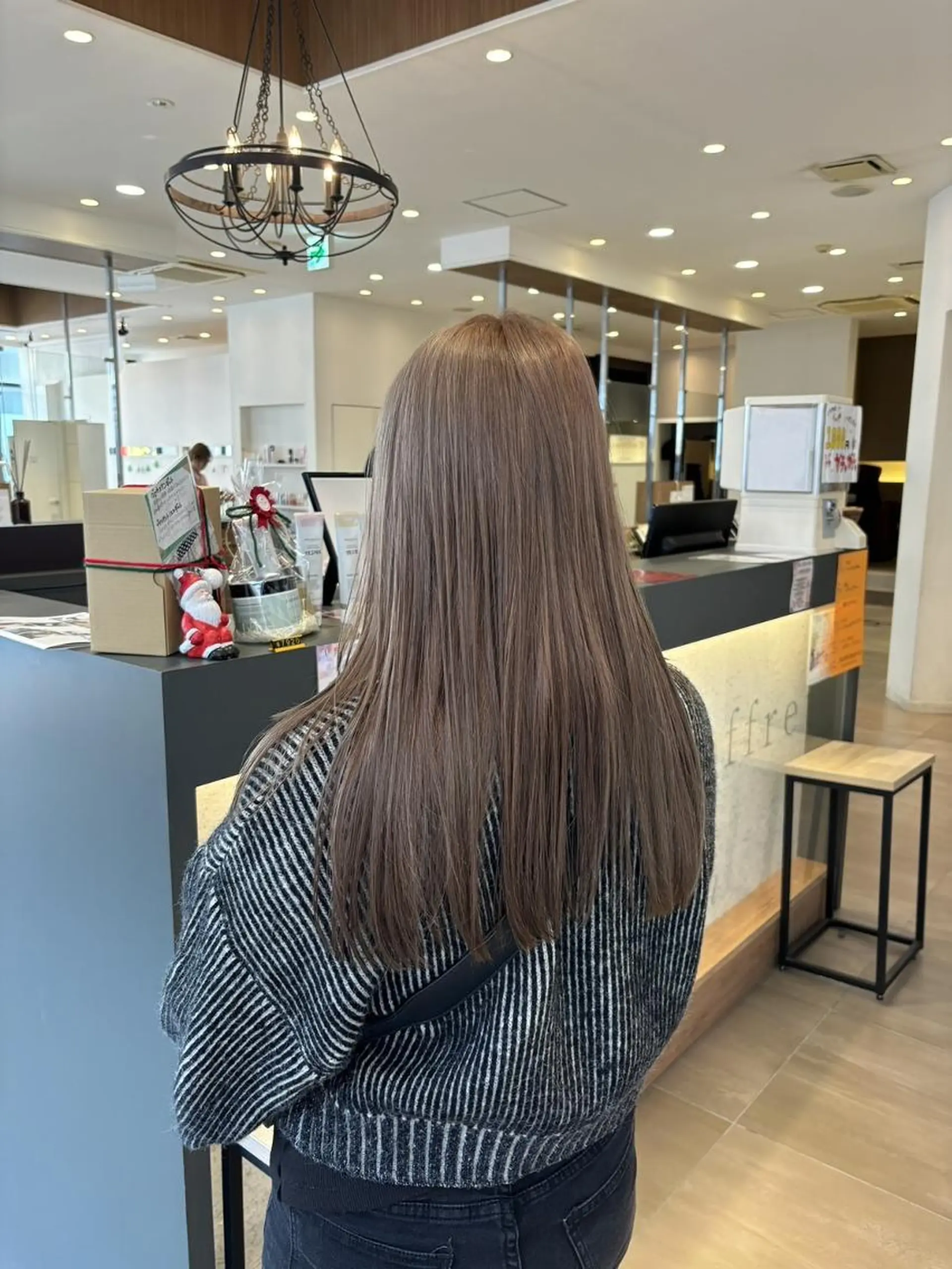 ミディアム MARLE 布施店のヘアスタイル