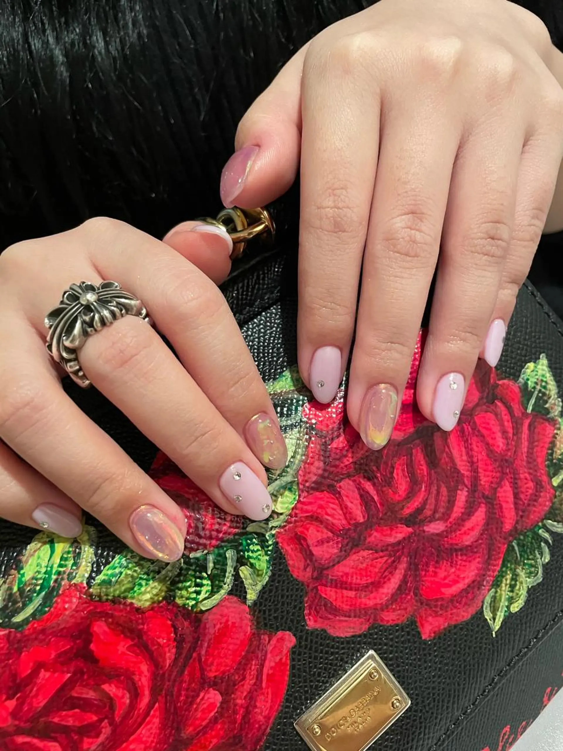 ネイル 氷ネイル・うるうるネイル ハンドネイル ハンドケア lylynail YUUKAのネイルデザイン