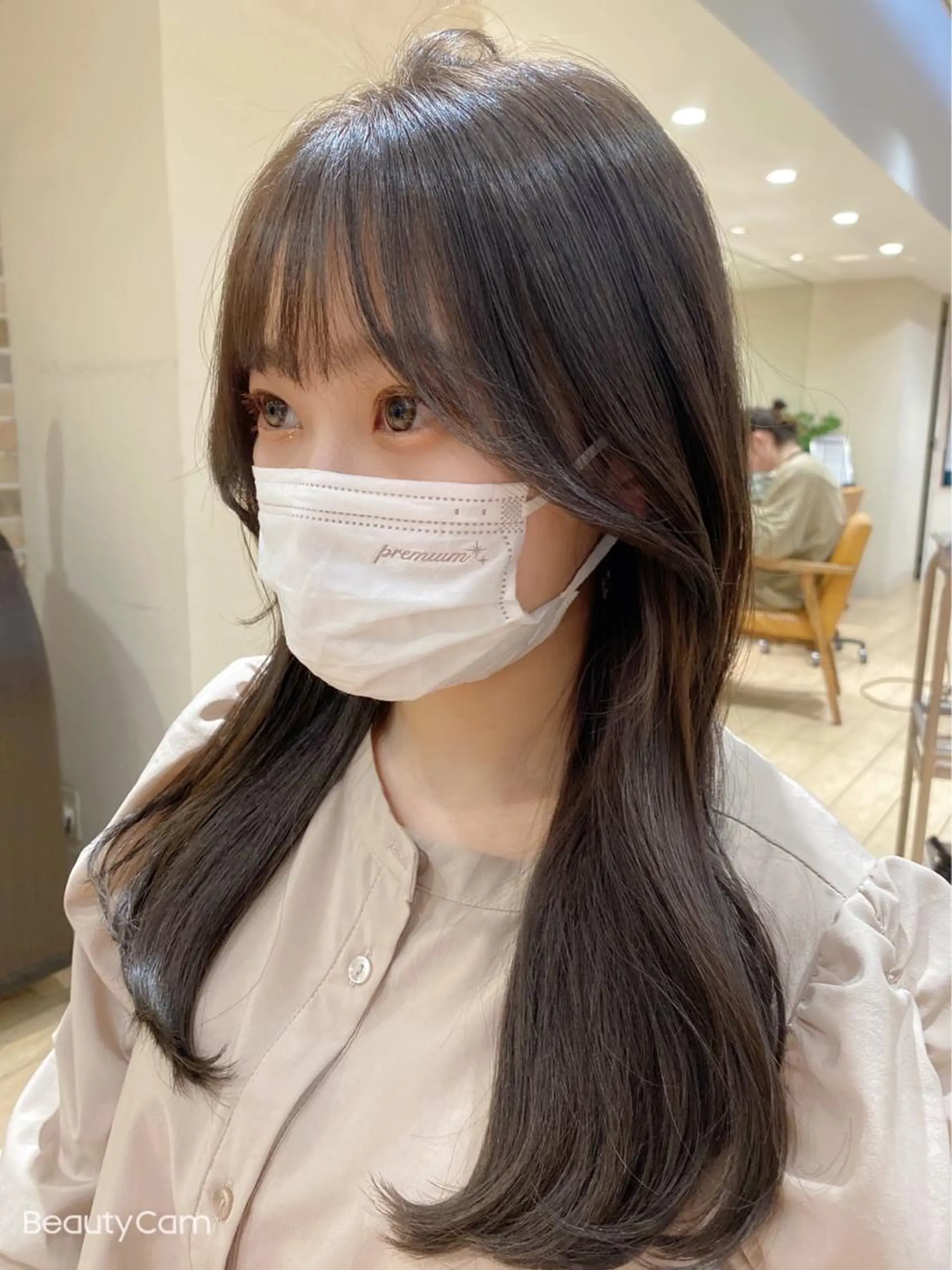 セミロング カラー グレージュ くびれヘア 顔周り/くびれヘア 韓国ヘア💕風間るなのヘアスタイル