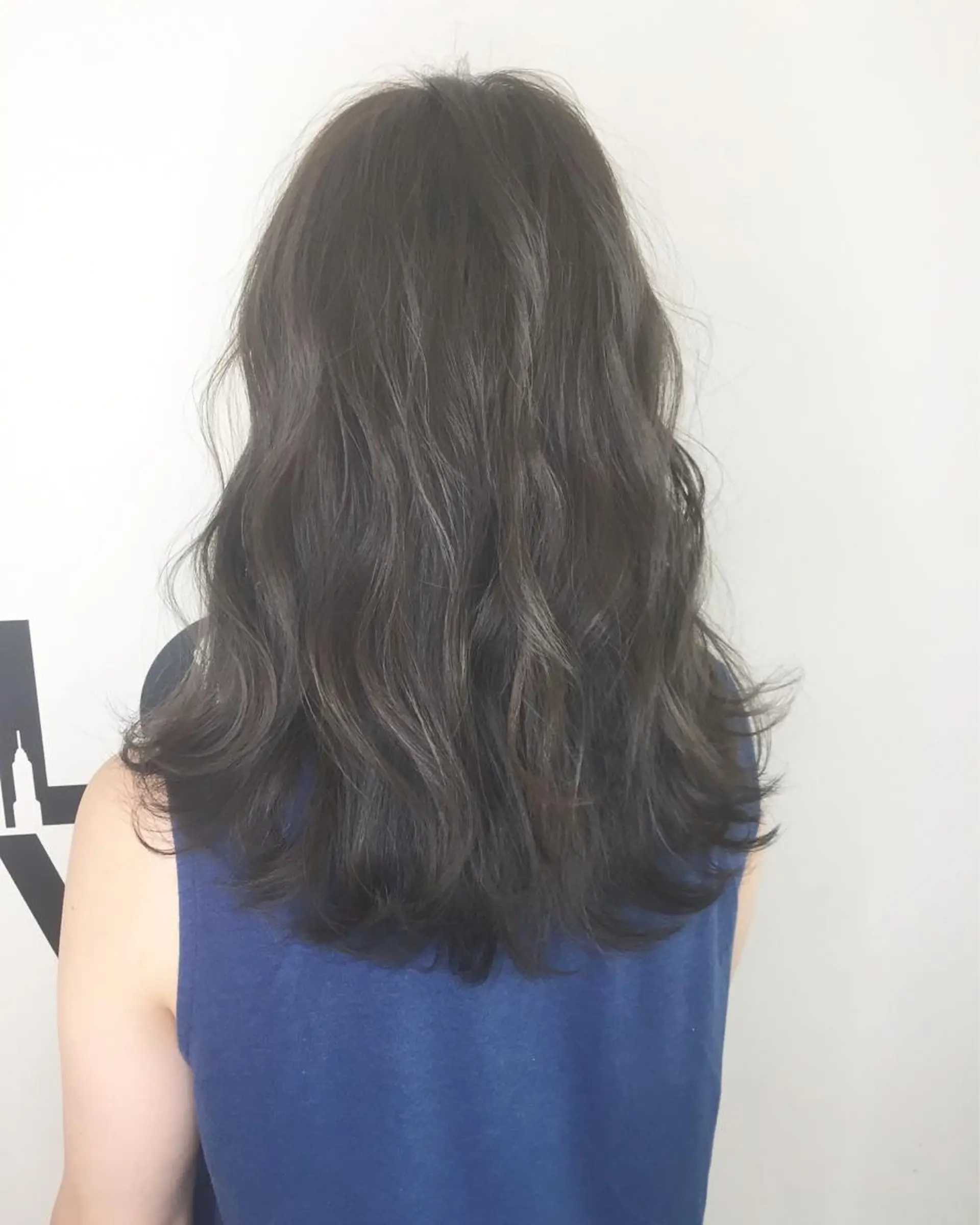 セミロング ハイライト ✂️小顔カット✂️ 山本有紀のヘアスタイル