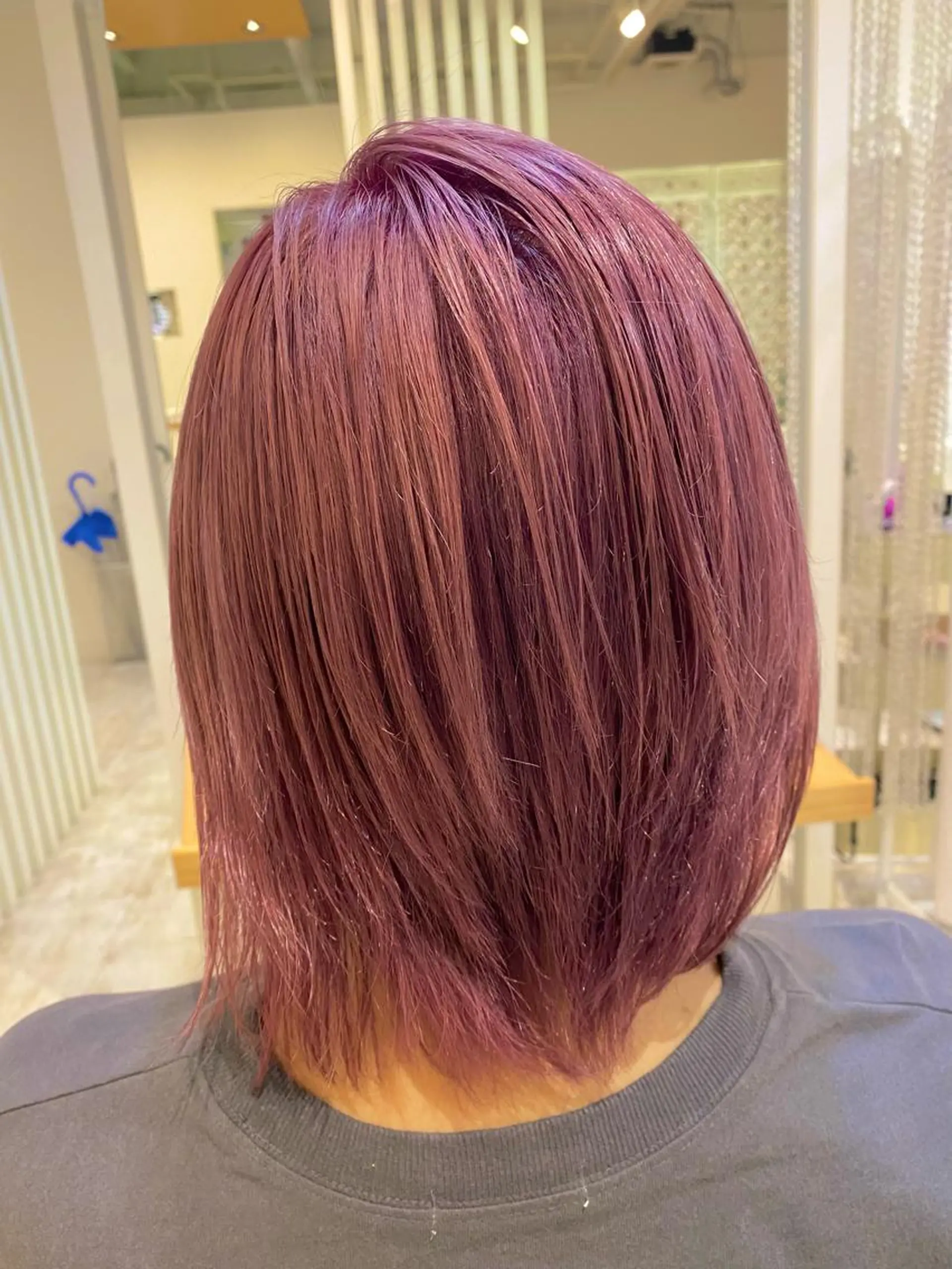 ミディアム カラー Design Color🐰アユミのヘアスタイル