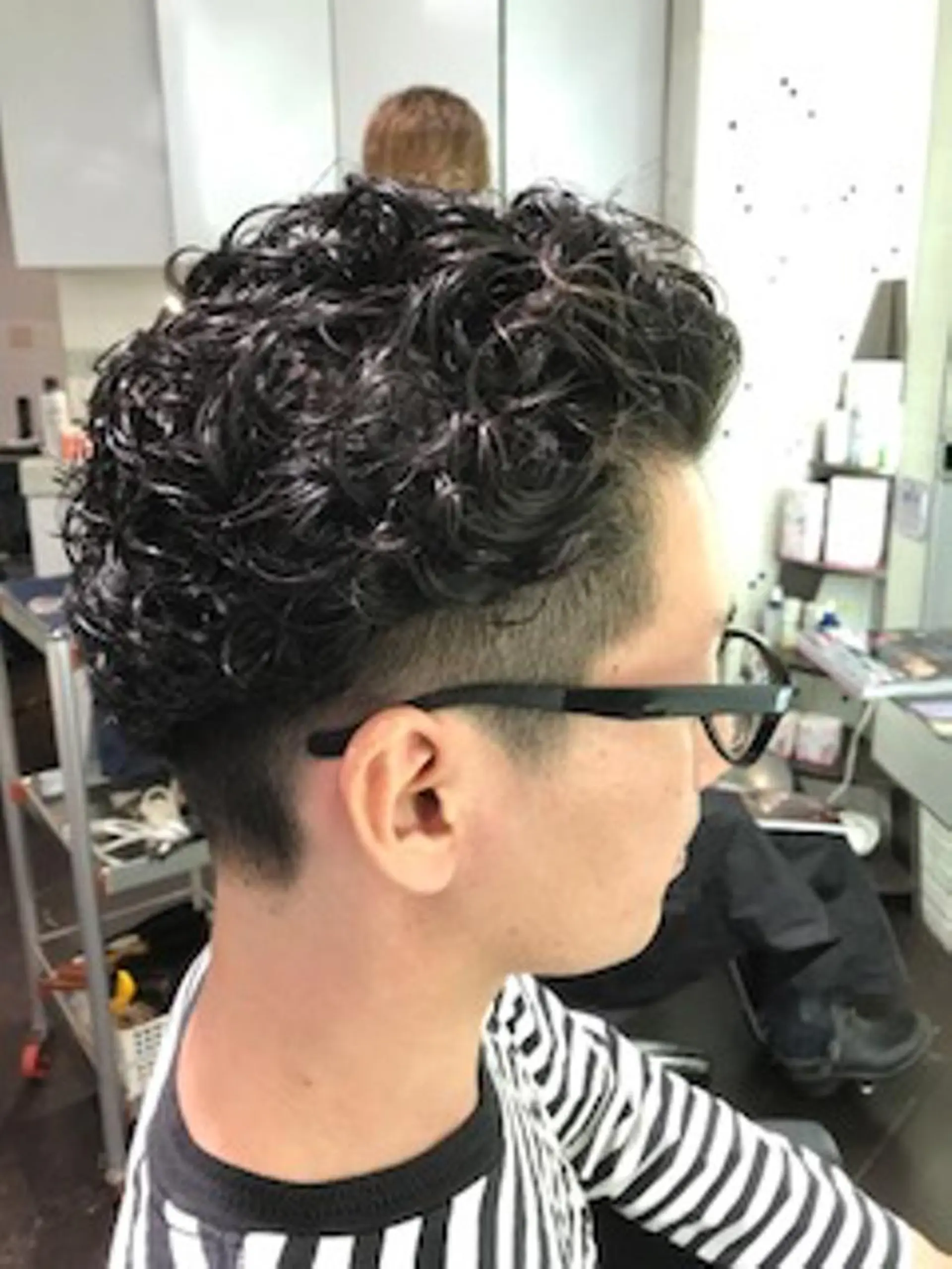 パーマ メンズ カット パーマ 西山 恵太郎のヘアスタイル