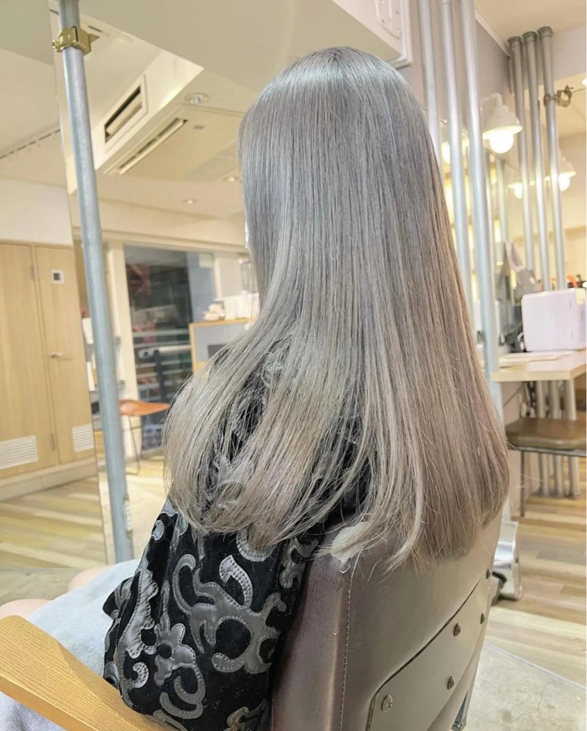 ロング ヘアカラー トリートメント happy  man 🌸血色カラー🌸のヘアスタイル