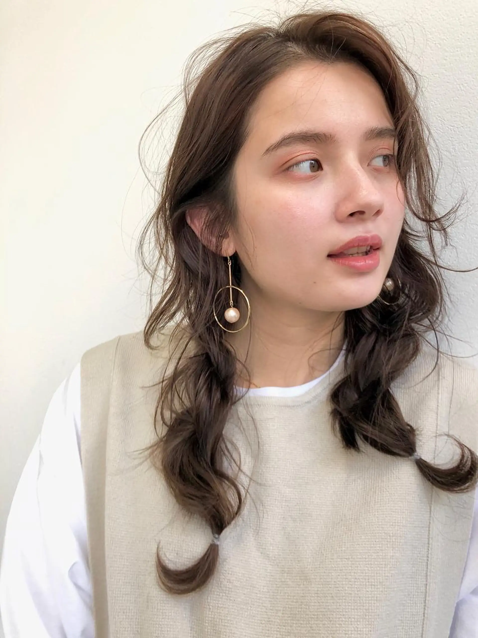 セミロング ヘアアレンジ ヘアセット 顔周りレイヤー/韓国 ブリーチminamiのヘアスタイル