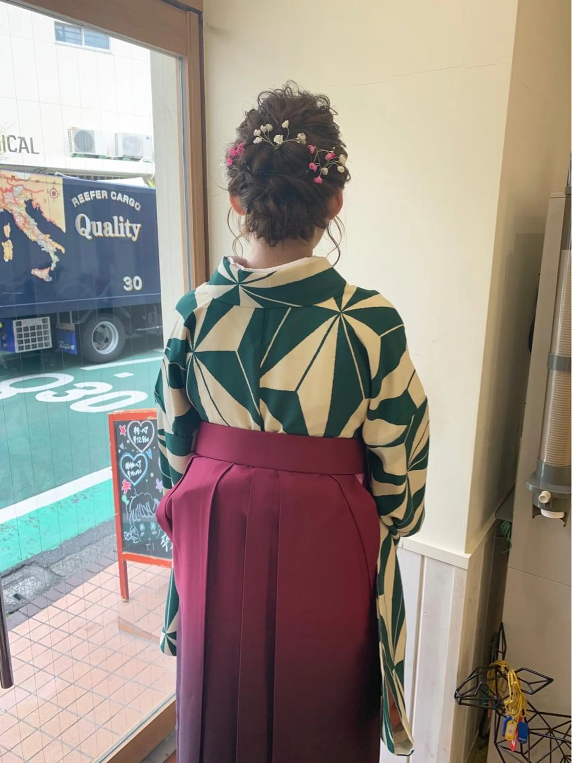 セミロング ヘアアレンジ ぱつっとボブ/ 小野あかねのヘアスタイル