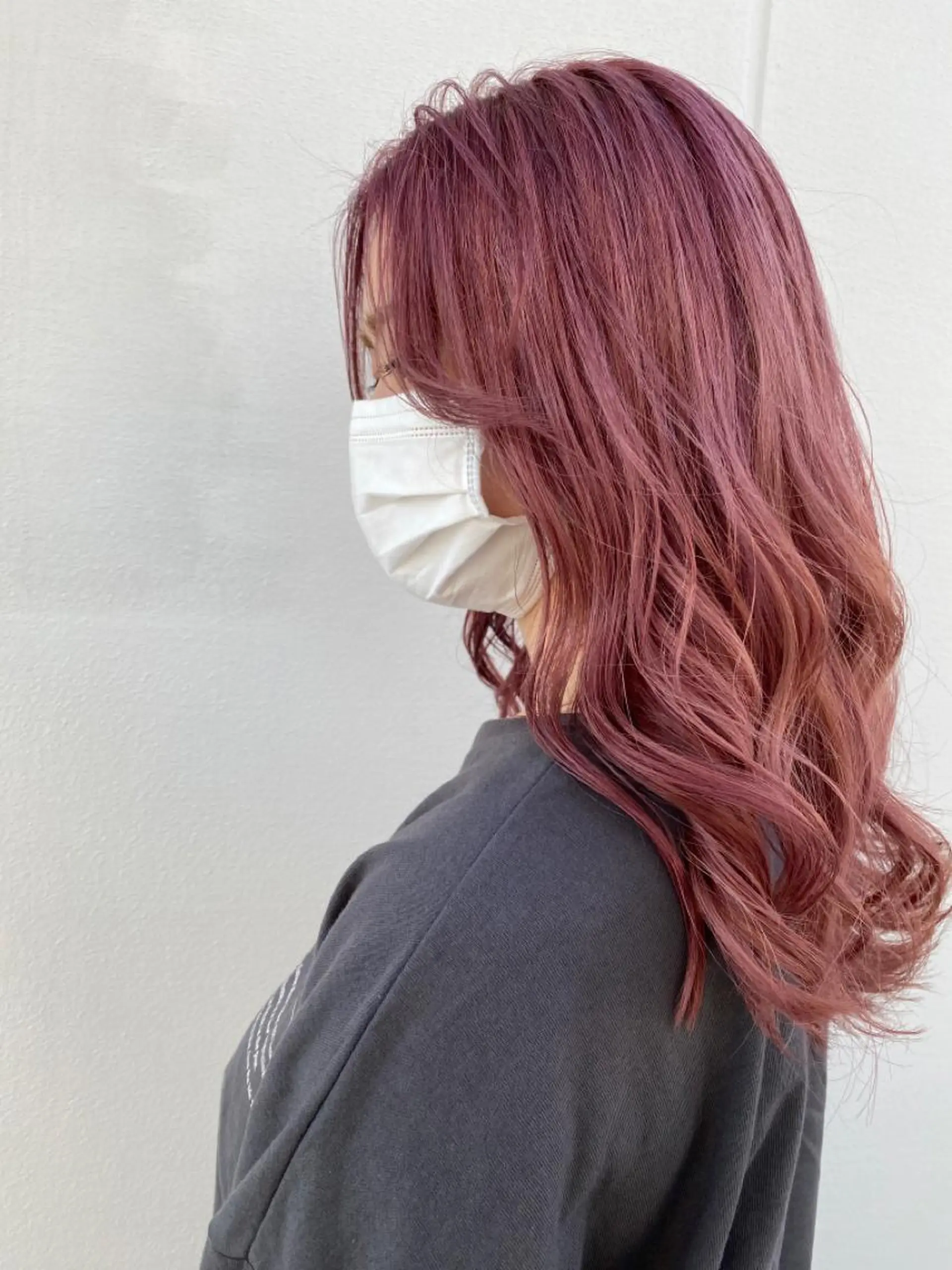 ロング カラー KOOKI スティードトーキョーのヘアスタイル