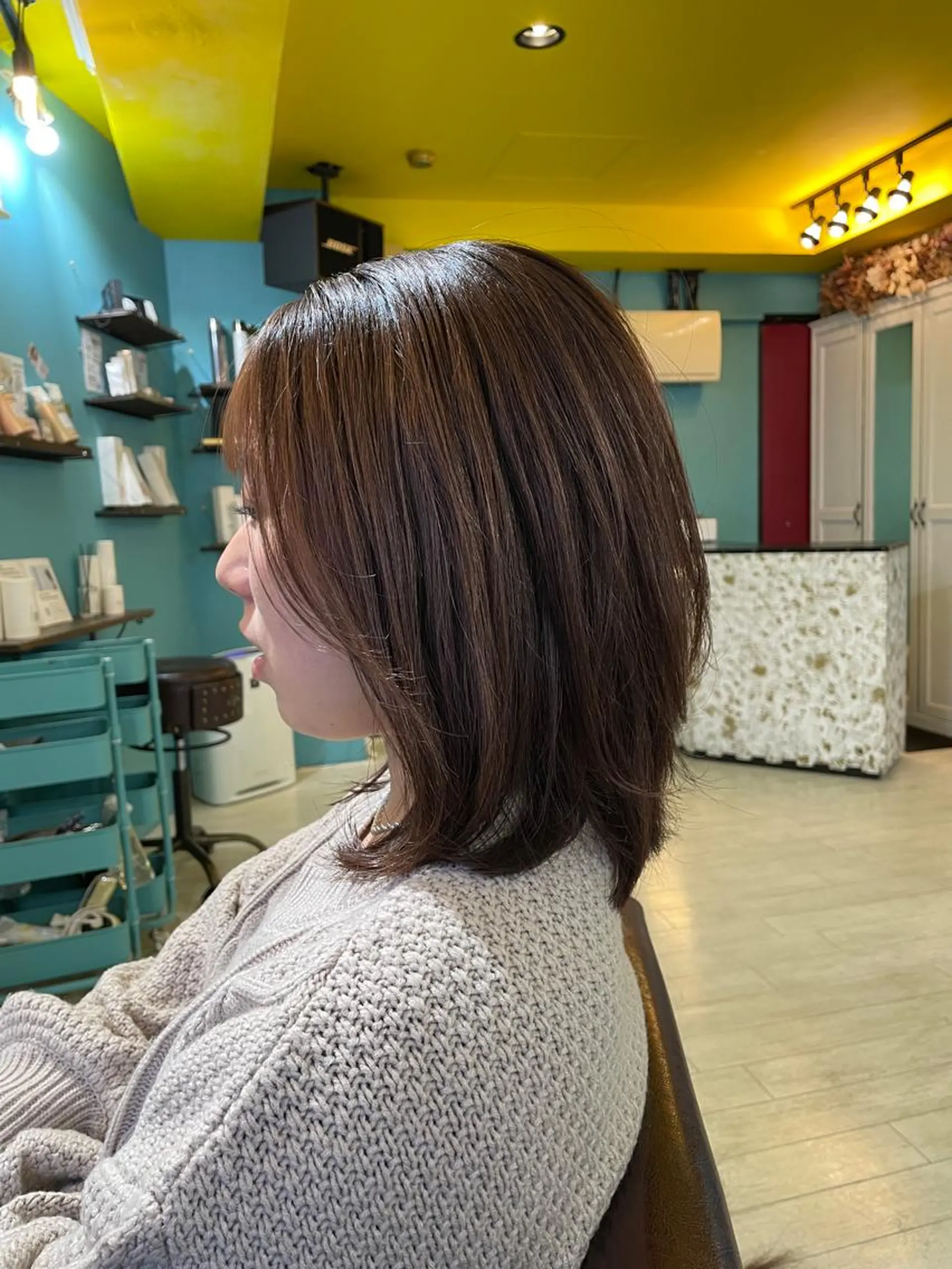 ミディアム カラー ブラウンカラー ハイライトカラー ピンクカラー ピンクブラウン ハイライト ヘアカラー 末石 智のヘアスタイル