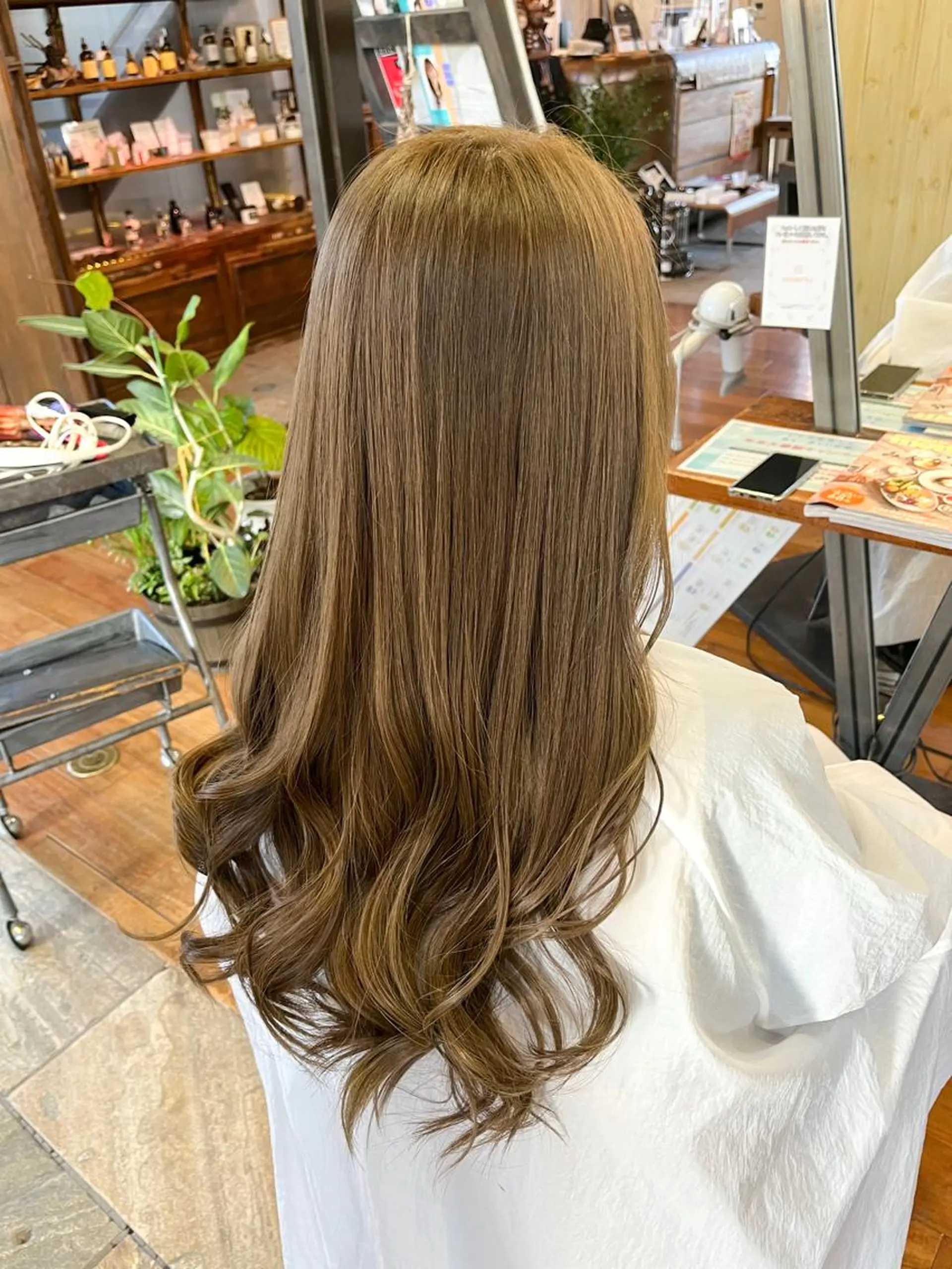 ロング カラー パーマ 佐藤 美聡のヘアスタイル